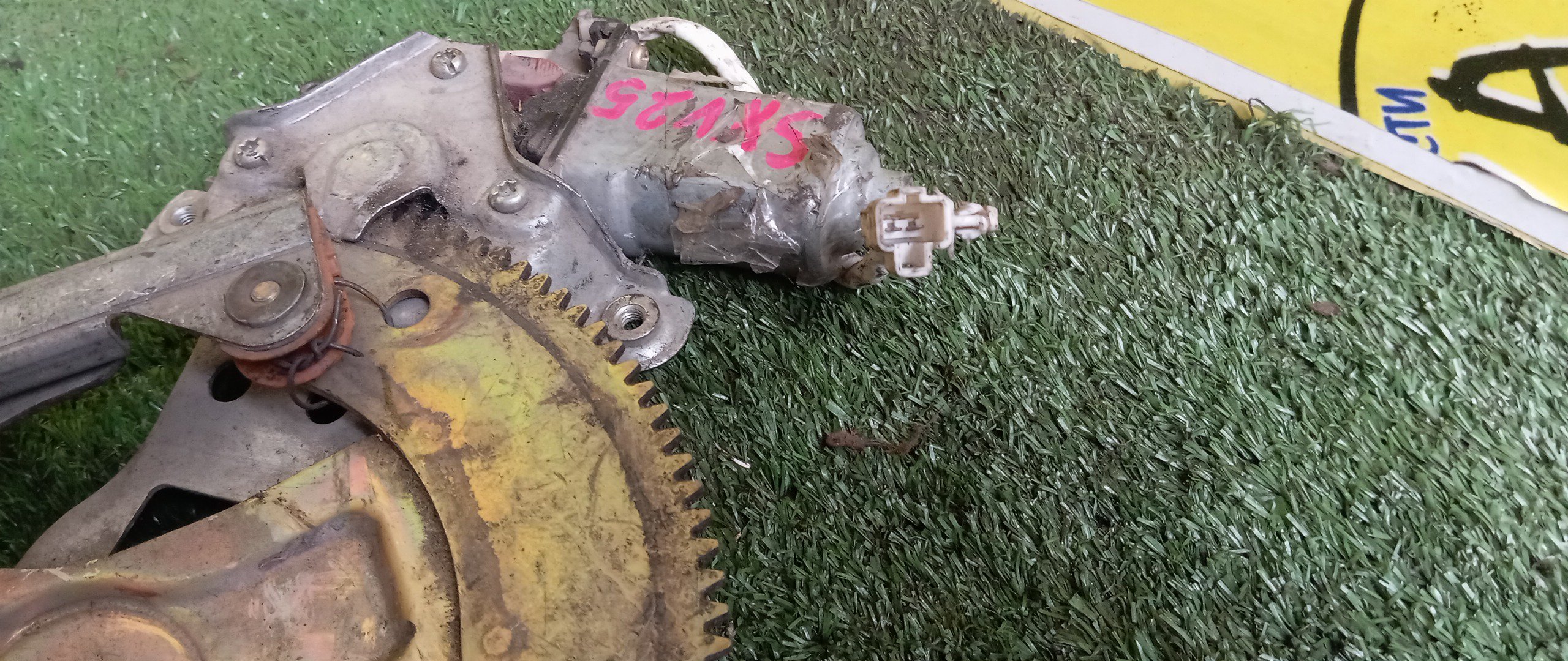 СТЕКЛОПОДЪЕМНИК/TOY/CAMRY GRACIA/CAMRY GRACIA WAGON/MARK II QUALIS/MCV20W/MCV21/MCV21W/MCV25W/SXV20/SXV20W/SXV25/SXV25W/F/L