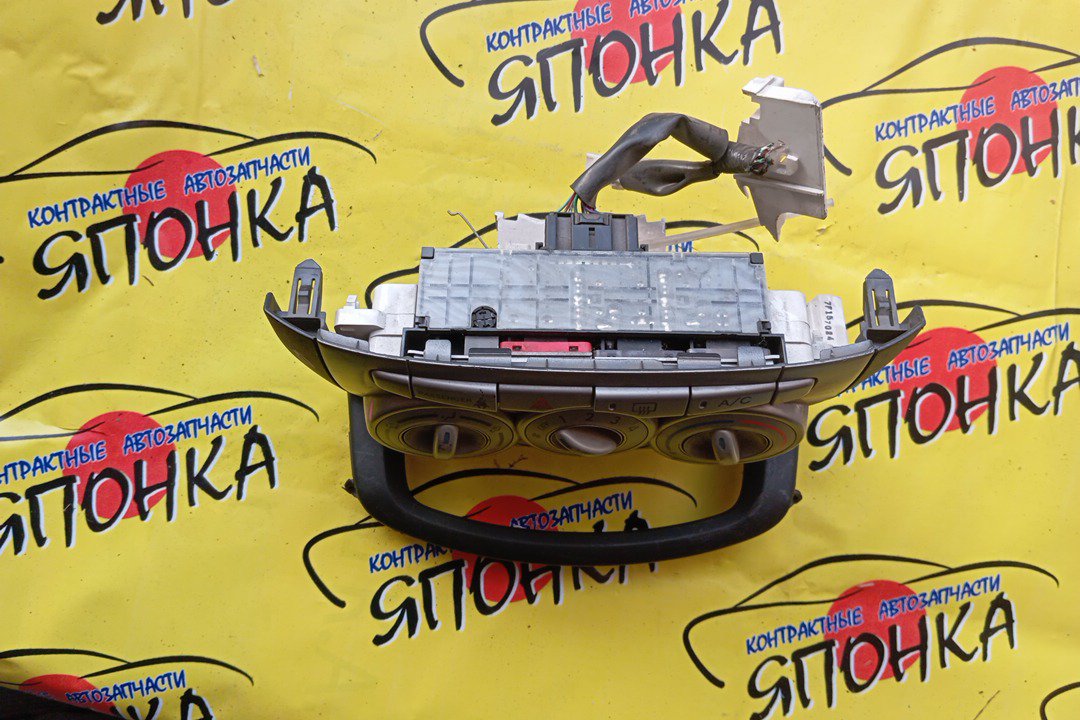 БЛОК КЛИМАТ-КОНТРОЛЯ/TOY/PASSO/KGC10/KGC15/QNC10