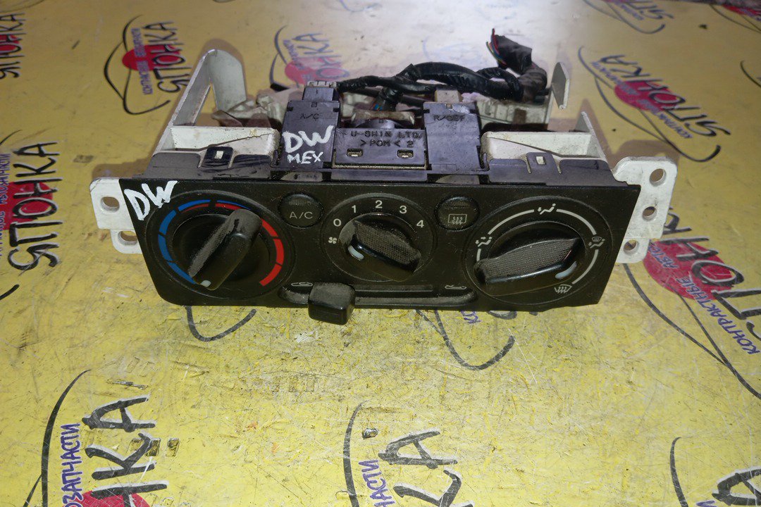 БЛОК КЛИМАТ-КОНТРОЛЯ/MAZ/DEMIO/DW3W/DW5W/МЕХАНИЧЕСКИЙ