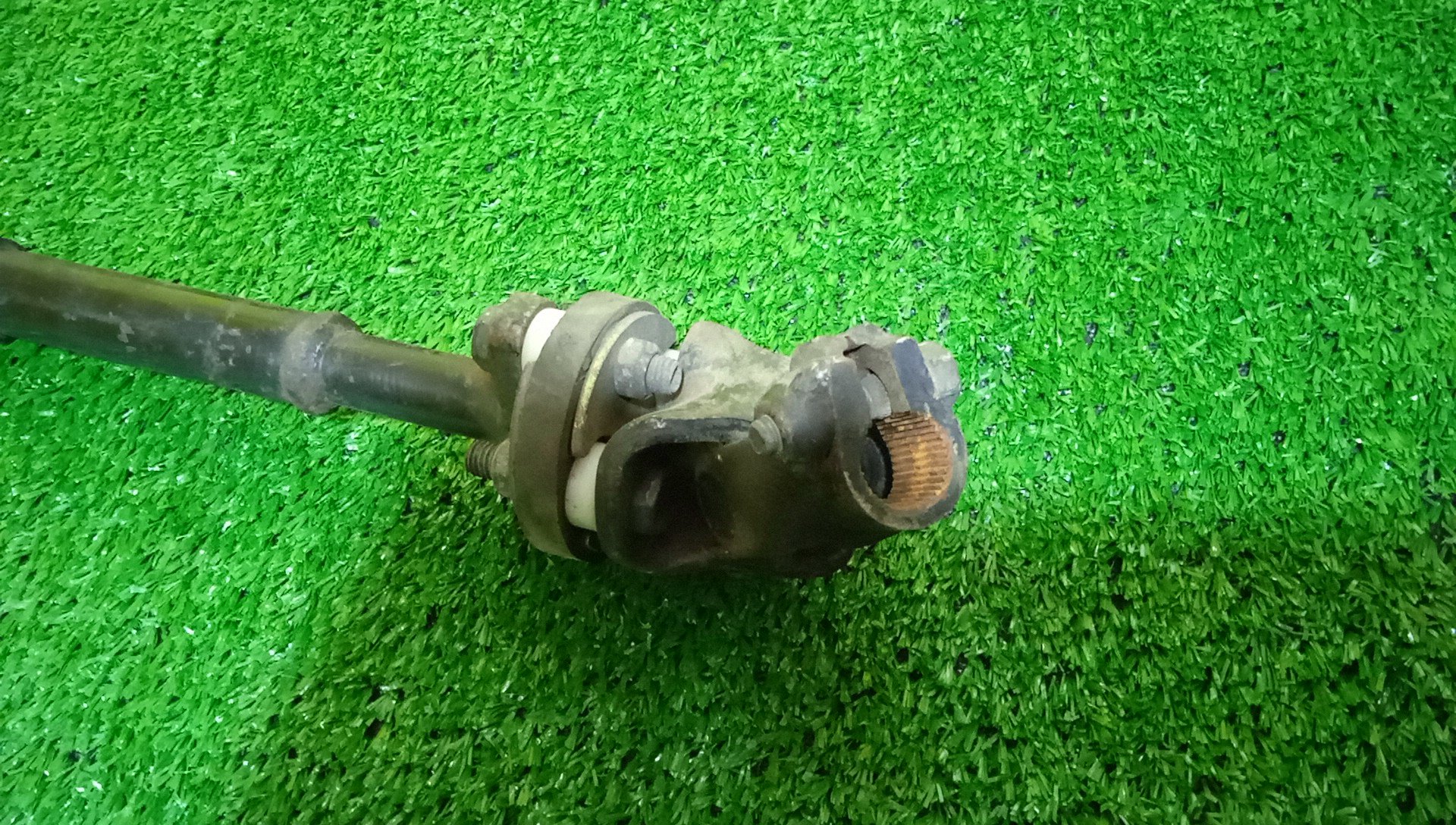 КАРДАНЧИК РУЛЕВОЙ/NIS/CARAVAN/APE25/VPE25/НИЖНИЙ