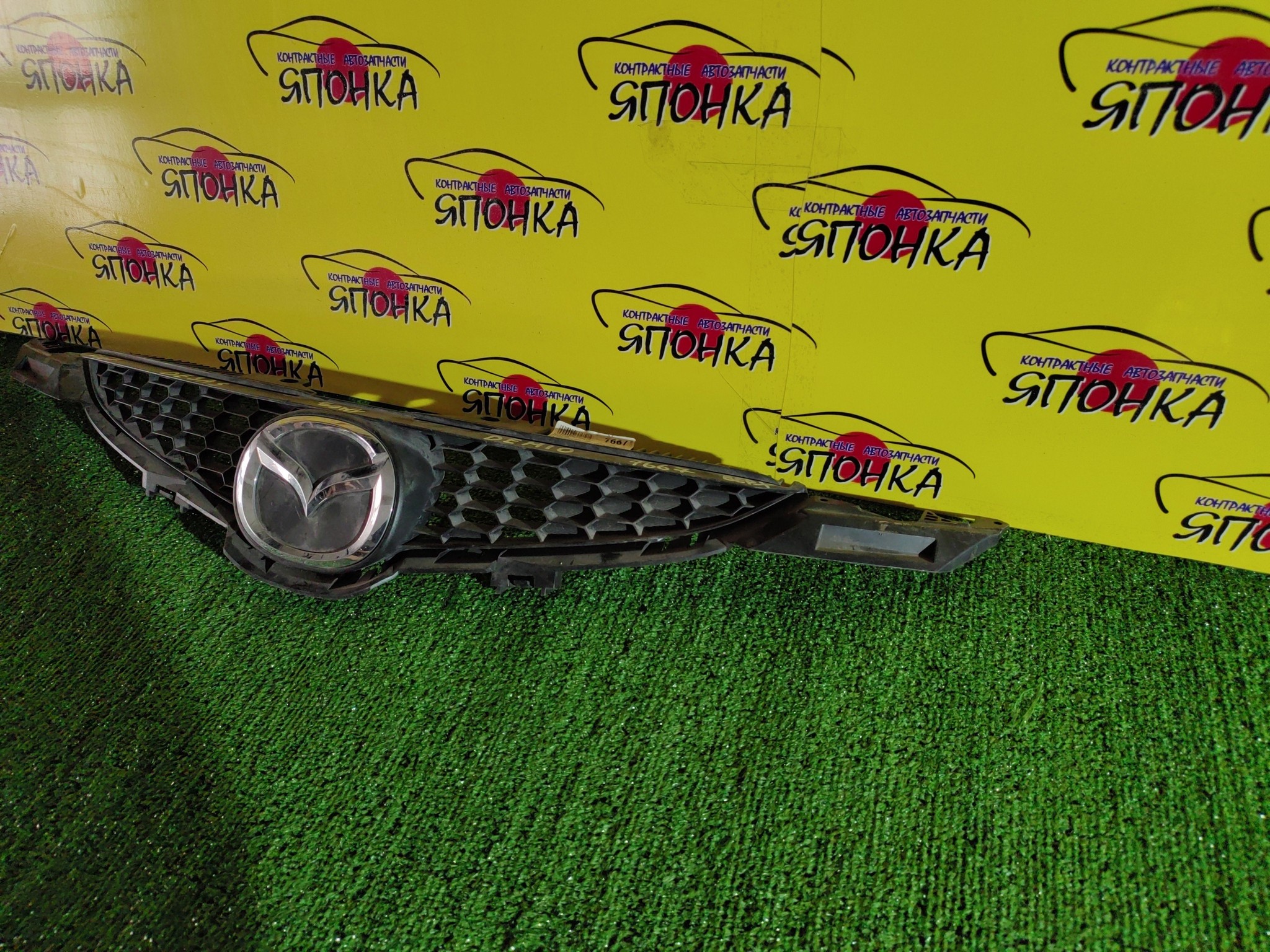 РЕШЕТКА РАДИАТОРА/MAZ/DEMIO/DE3FS/DE3AS/DE5FS/1 МОДЕЛЬ