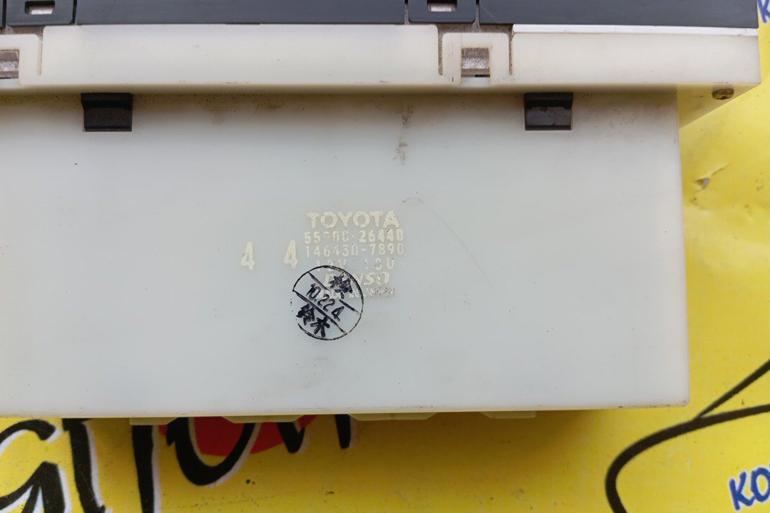 БЛОК КЛИМАТ-КОНТРОЛЯ/TOY/GRAND HIACE/GRANVIA/KCH10W/KCH12K/KCH16W/RCH11W/VCH10W/VCH16W/VCH22K/VCH28K/ЭЛЕКТРО/С ДИСПЛЕЕМ