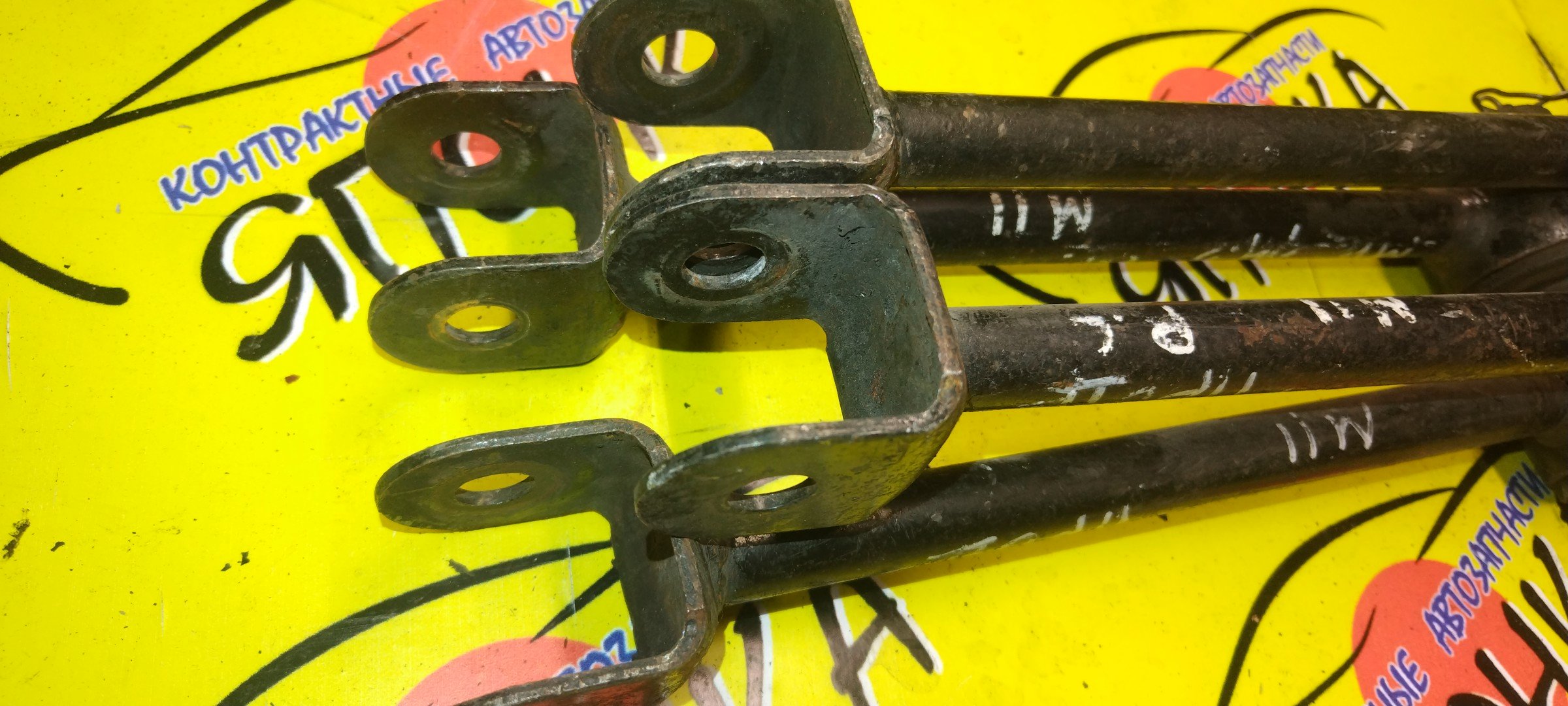 ТЯГА ПРОДОЛЬНАЯ/NIS/PRAIRIE/PRIMERA/HNM11/HNP10/B/4WD/САЙЛЕТБЛОК+ВИЛКА