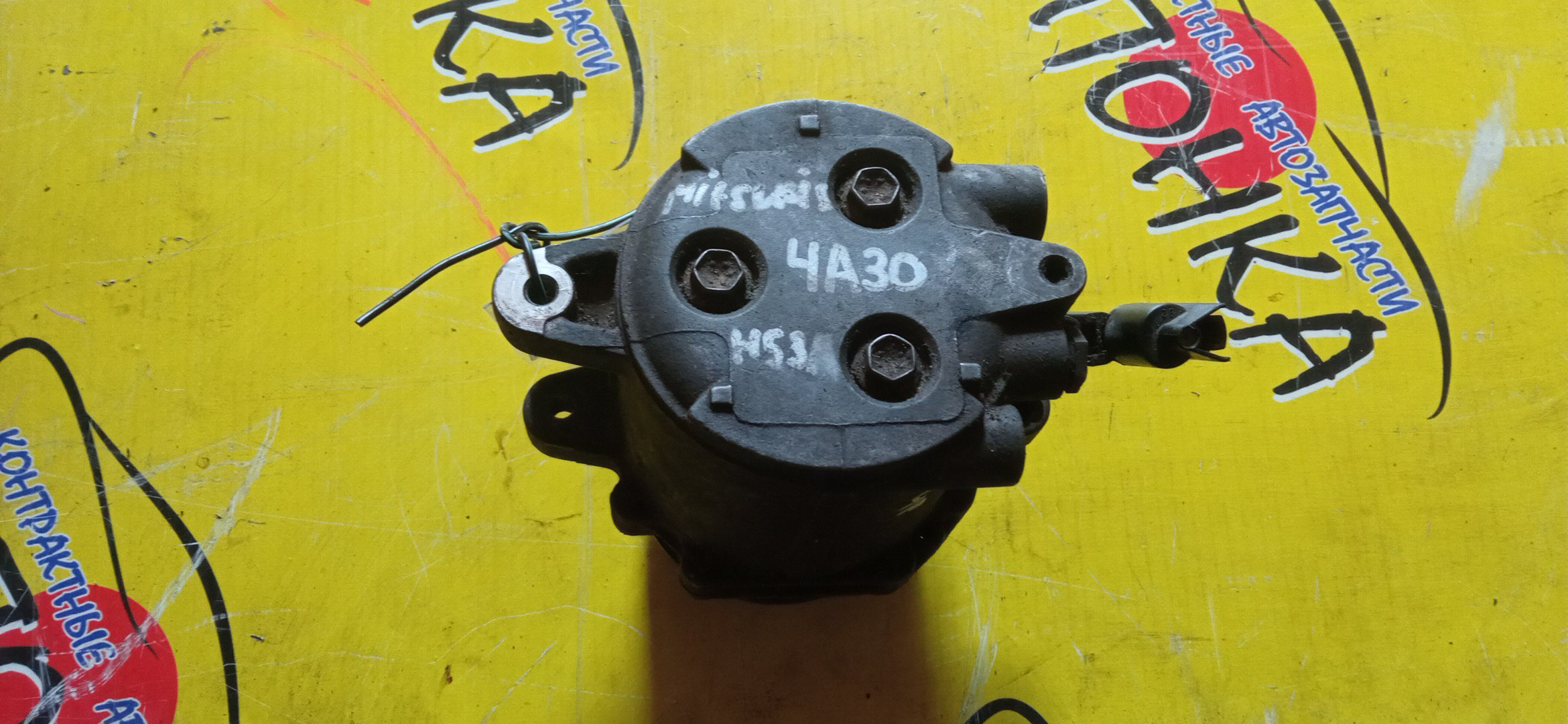 КОМПРЕССОР КОНДИЦИОНЕРА/MMC/4A30/4A31/PAJERO MINI/H56A/H51A/ТРУБКИ РЯДОМ/MSC60C
