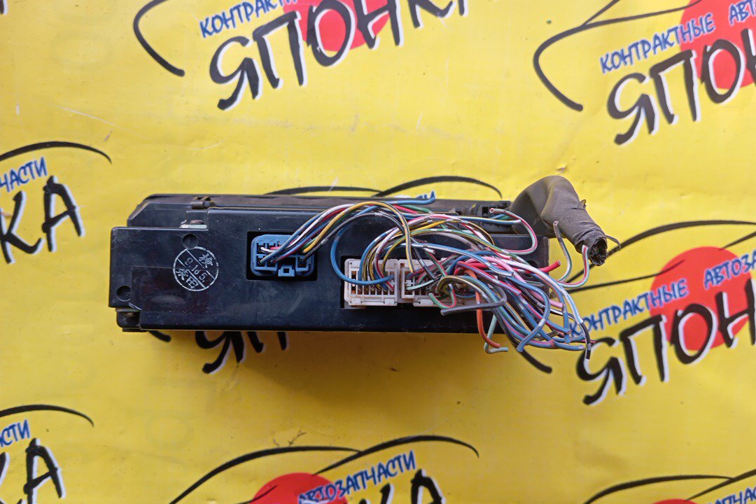 БЛОК КЛИМАТ-КОНТРОЛЯ/TOY/WINDOM/VCV10/VCV11/ЭЛЕКТРО/С ДИСПЛЕЕМ