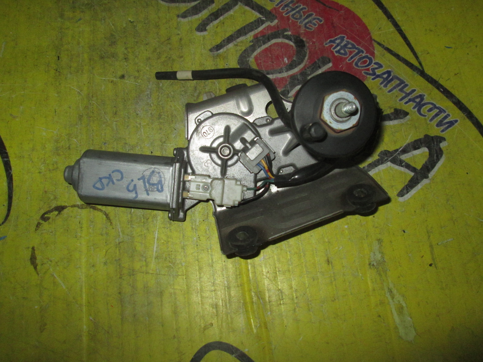 МОТОРЧИК ЗАДНЕГО ДВОРНИКА/SUB/LEGACY/LEGACY B4/BL5/BLE/B