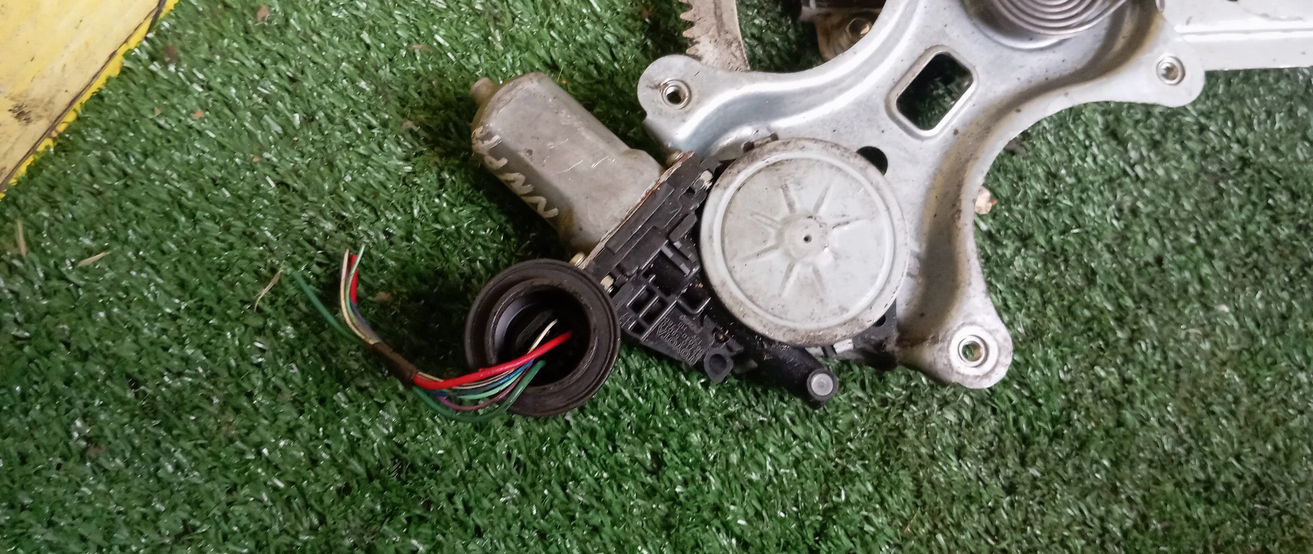 СТЕКЛОПОДЪЕМНИК/TOY/PORTE/NNP10/NNP11/F/R