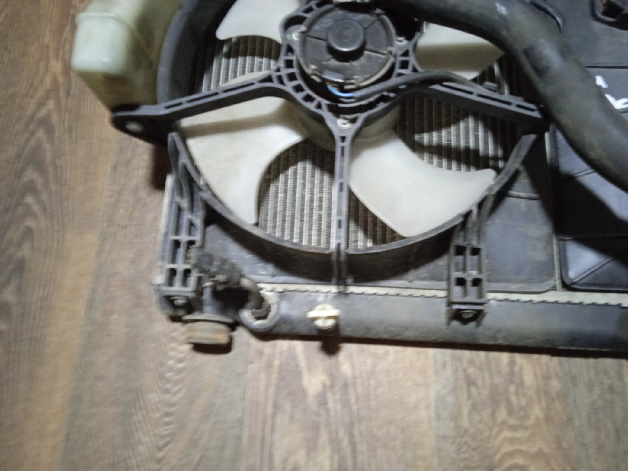 РАДИАТОР ДВИГАТЕЛЯ/HON/MOBILIO/MOBILIO SPIKE/GB1/GB2/GK1/GK2/L15A/ATM