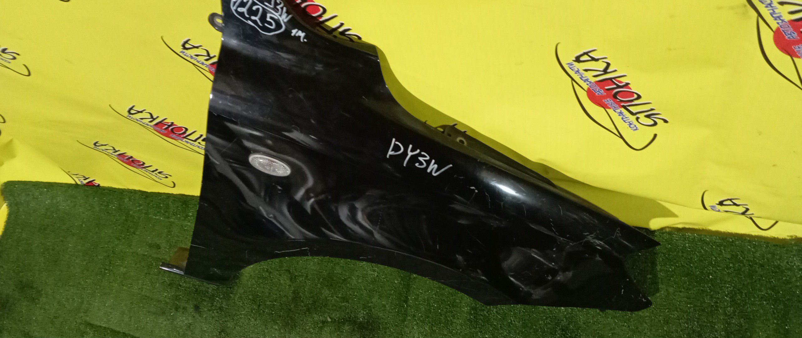 КРЫЛО/MAZ/DEMIO/DY3R/DY3W/DY5R/DY5W/F/R/1 МОДЕЛЬ/D35052111E