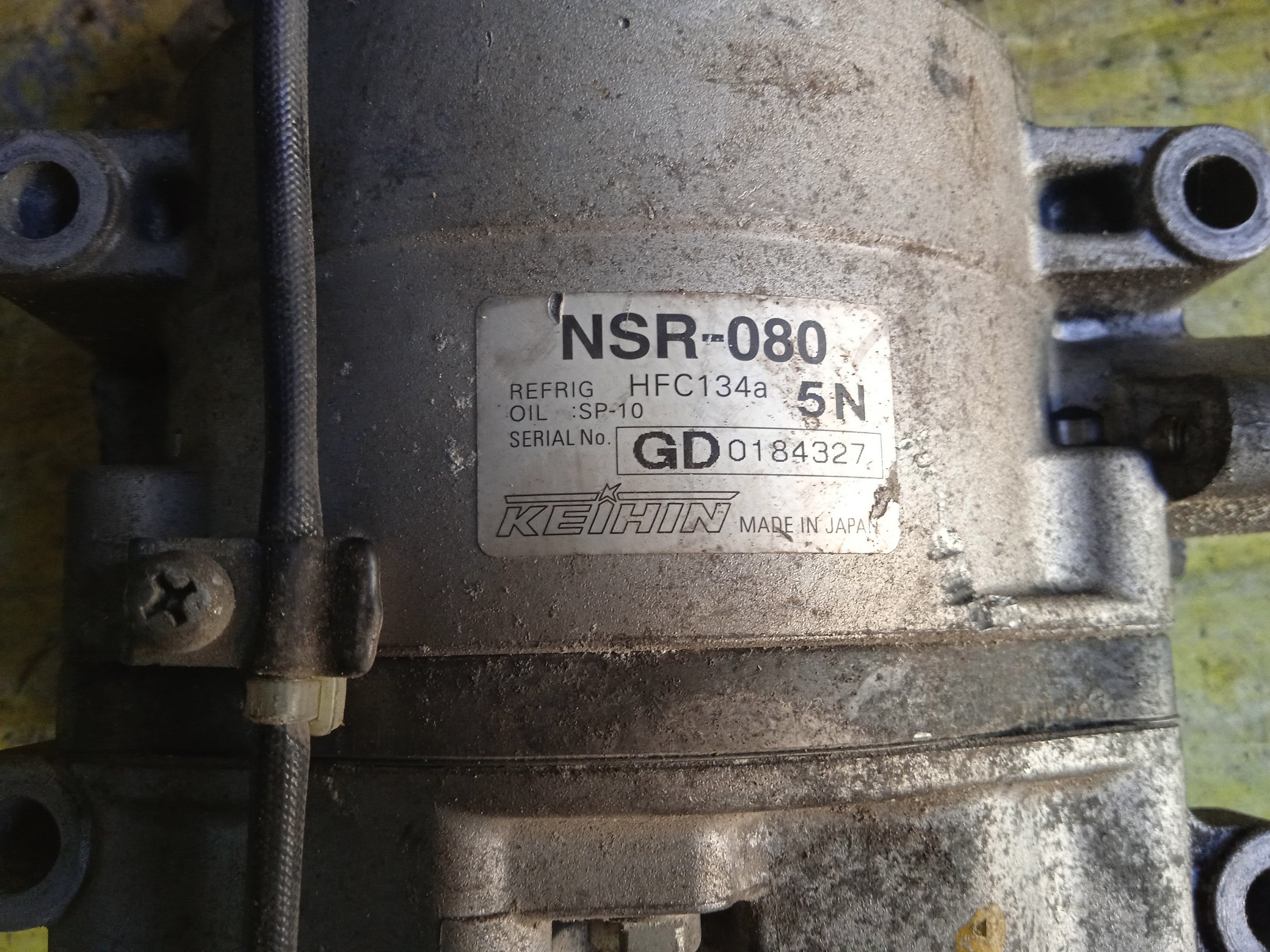 КОМПРЕССОР КОНДИЦИОНЕРА/HON/L13A/L15A/FIT/MOBILIO/MOBILIO SPIKE/GB1/GB2/GD1/GD2/GD3/GD4/GK1/GK2/ТРУБКИ НА РАССТОЯНИИ/NSK-080