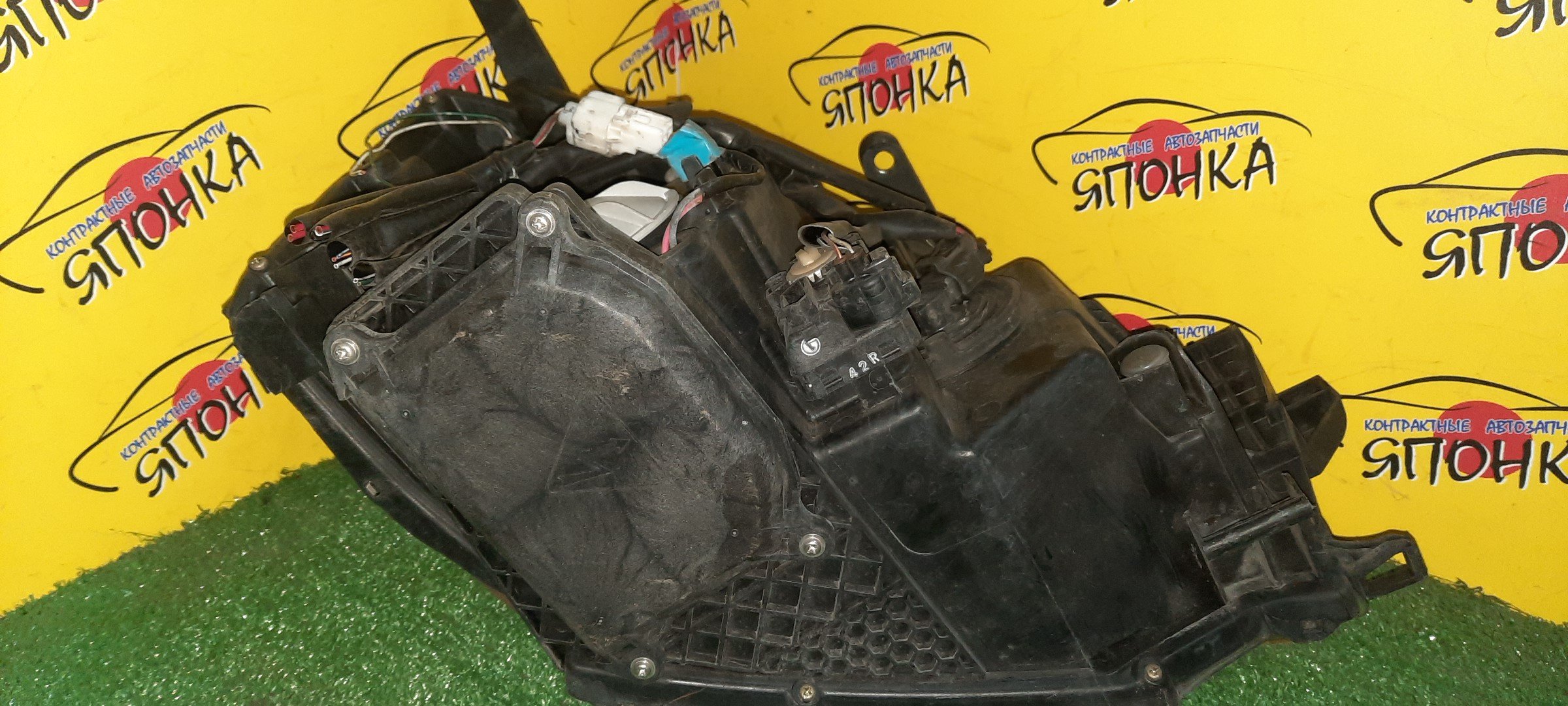 ФАРА/TOY/NOAH/VOXY/R60/28154/XENON/L