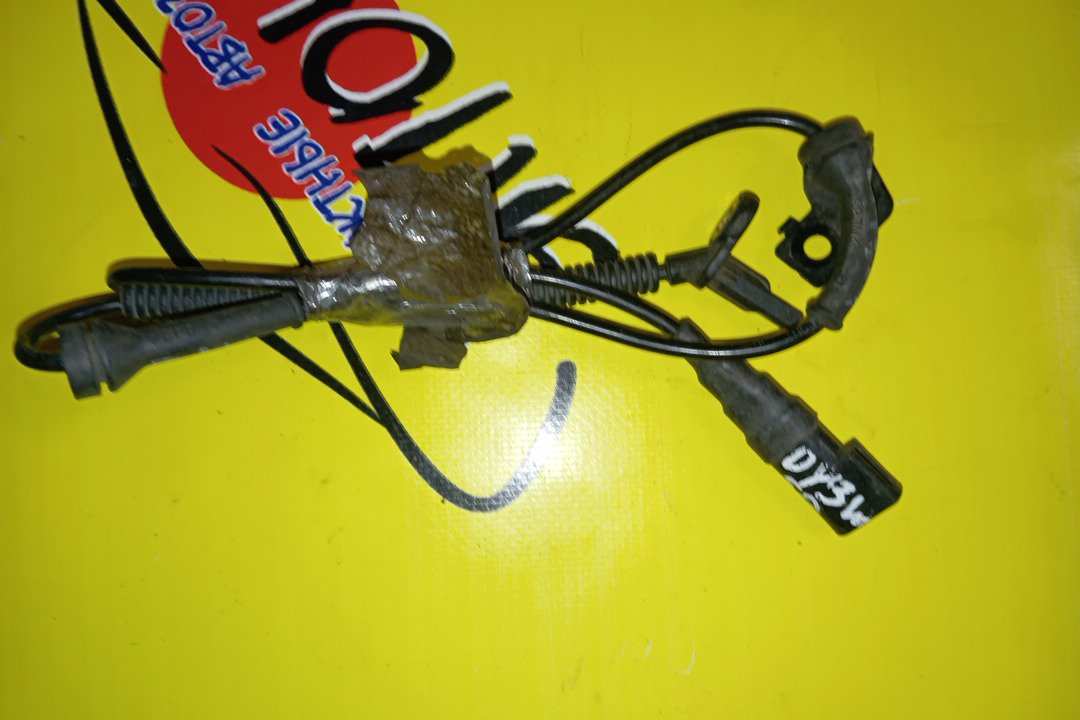 ДАТЧИК ABS/MAZ/DEMIO/VERISA/DY3R/DY3W/DY5R/DY5W/F/R