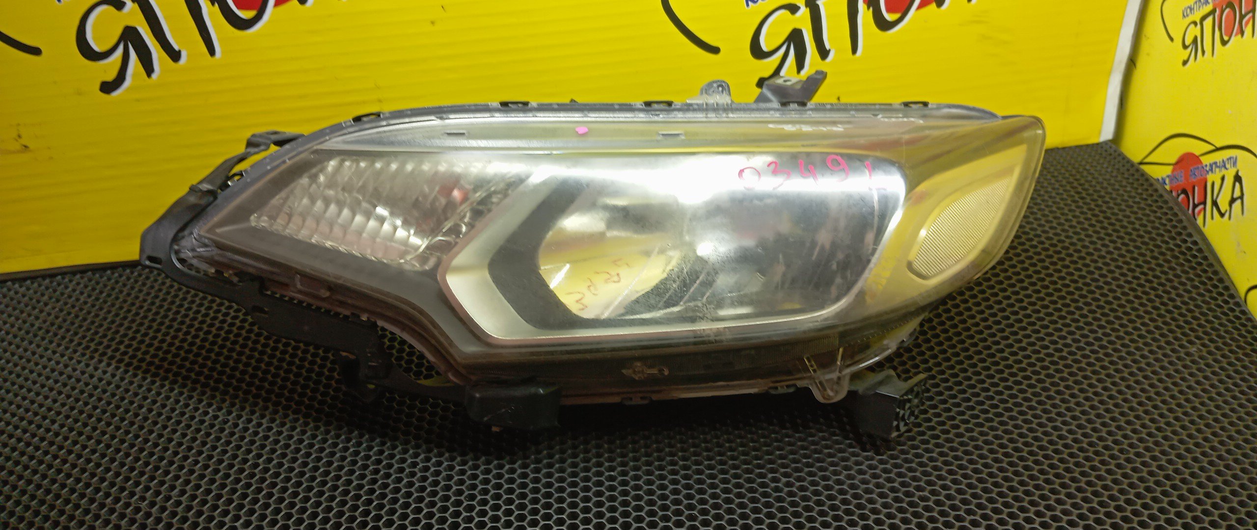 ФАРА/HON/FIT/GK3/GP5/GP6/0349/L