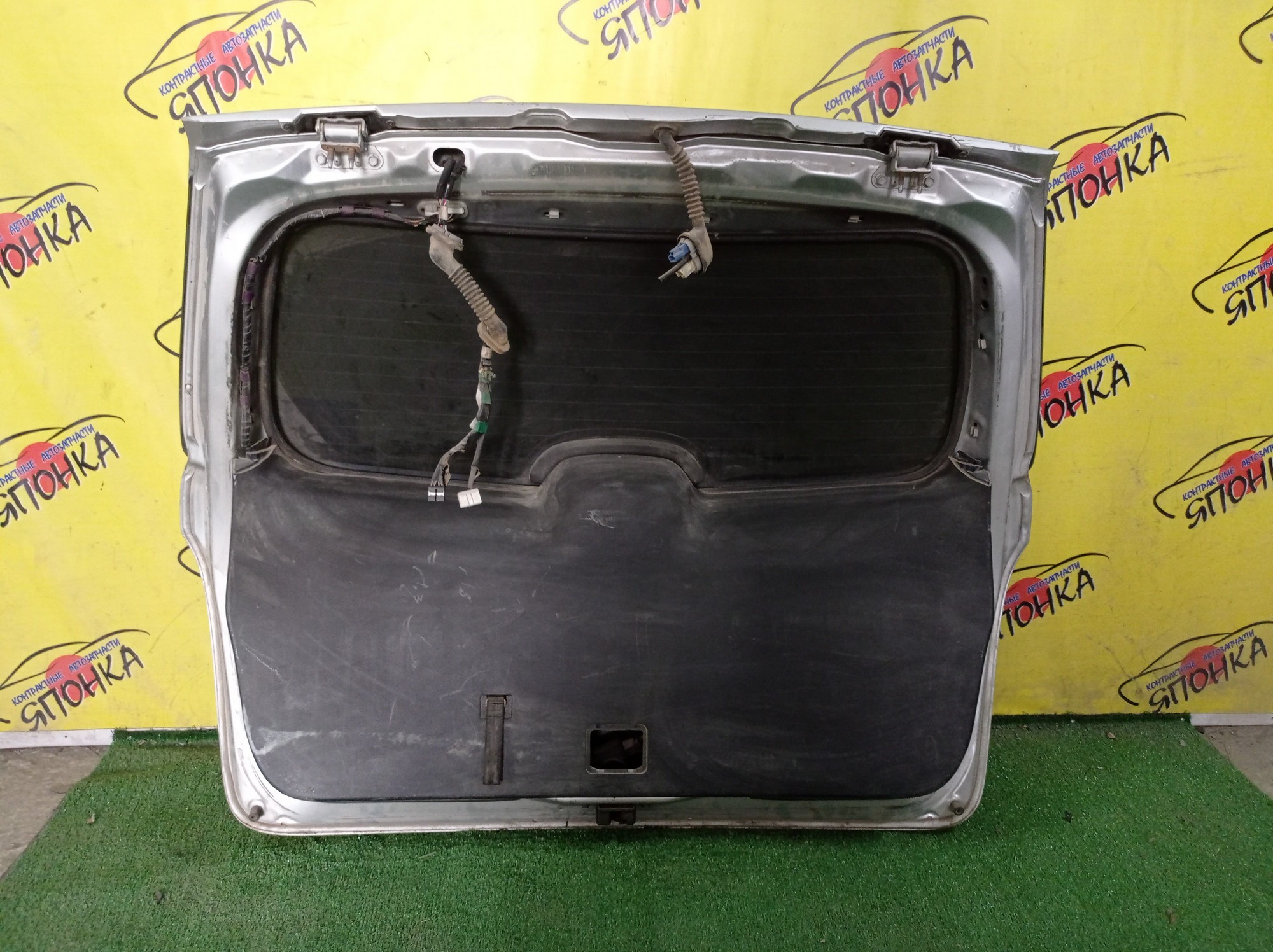 ДВЕРЬ ЗАДНЯЯ/TOY/HIGHLANDER/KLUGER/GVU48/GSU40/ASU40/MHU48/GSU45/670050E450/6700548400/6700548460/6700548410/670050E240/670050E230/КАМЕРА/УЦЕНКА