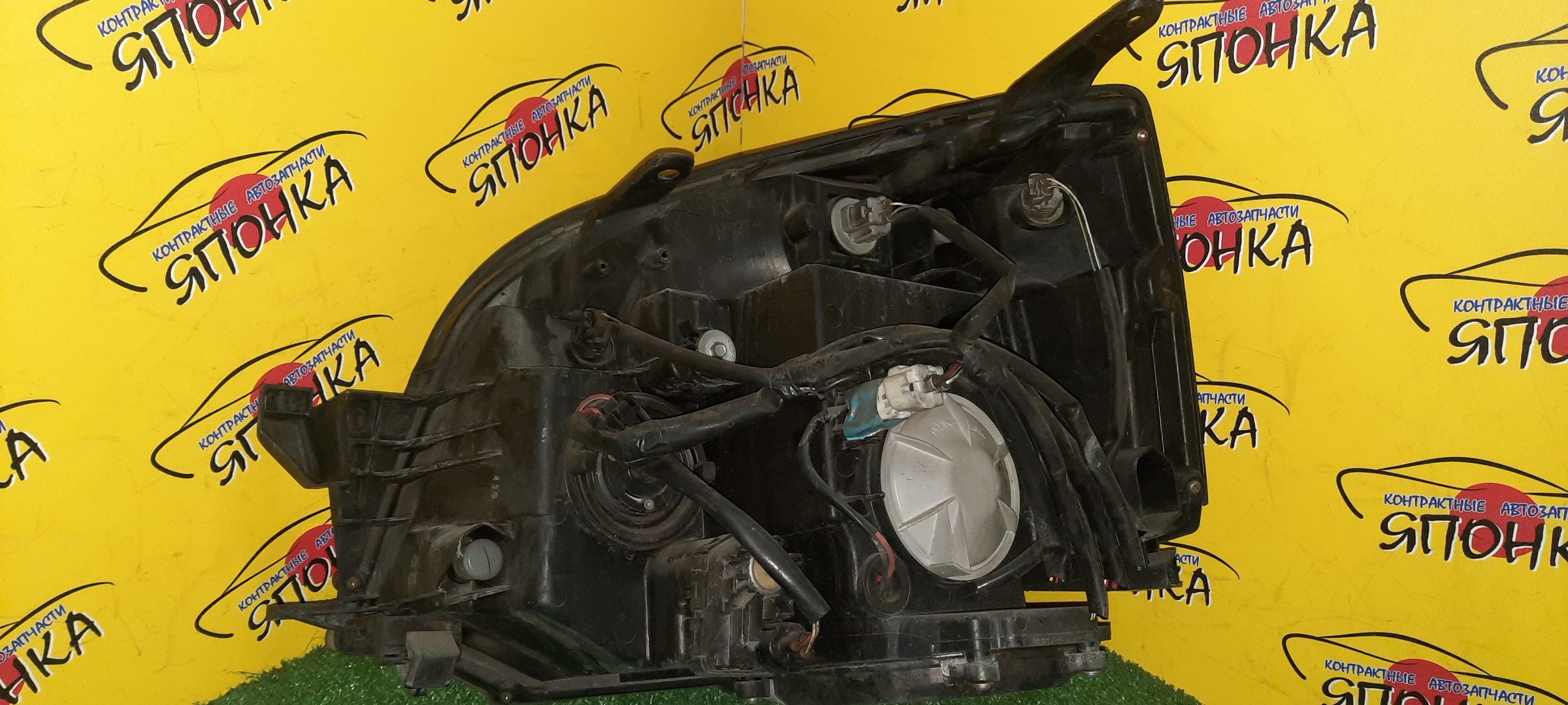 ФАРА/TOY/VOXY/R60/AZR60/AZR65/28154/R/XENON