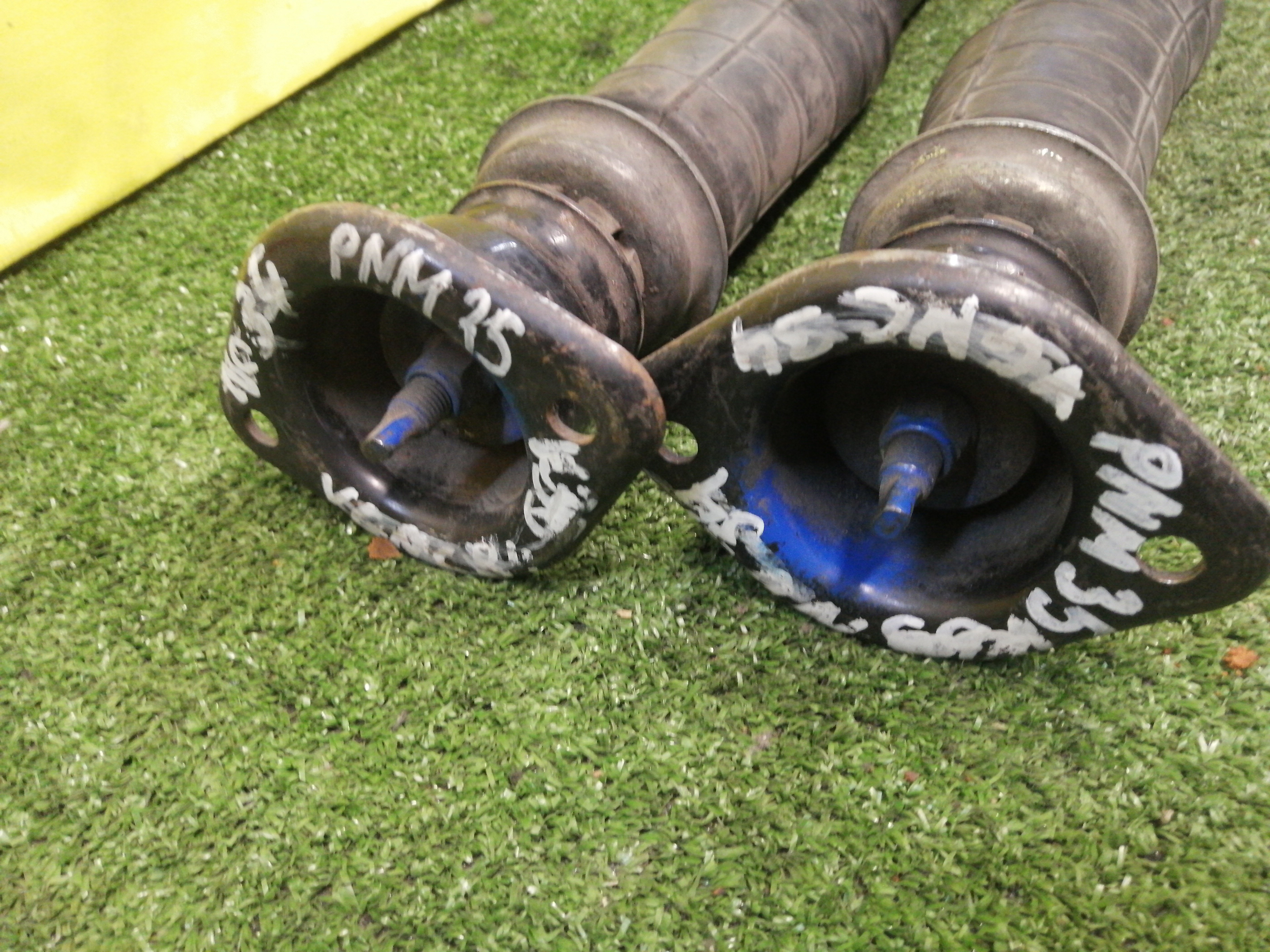 АМОРТИЗАТОР/NIS/STAGEA/NM35/PNM35/B/56210AQ305