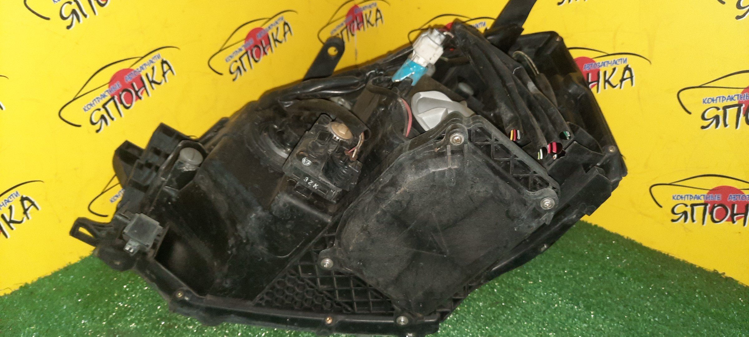 ФАРА/TOY/VOXY/R60/AZR60/AZR65/28154/R/XENON