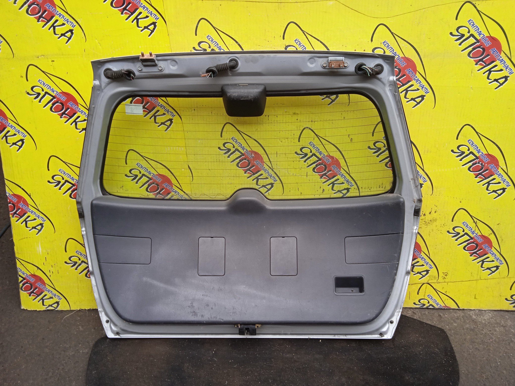 ДВЕРЬ ЗАДНЯЯ/TOY/CALDINA/AT211G/CT216G/ST210G/ST215W