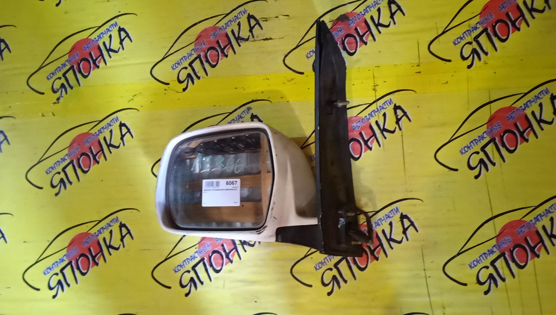 ЗЕРКАЛО/TOY/NOAH/VOXY/AZR60G/AZR65G/5KOHT/L