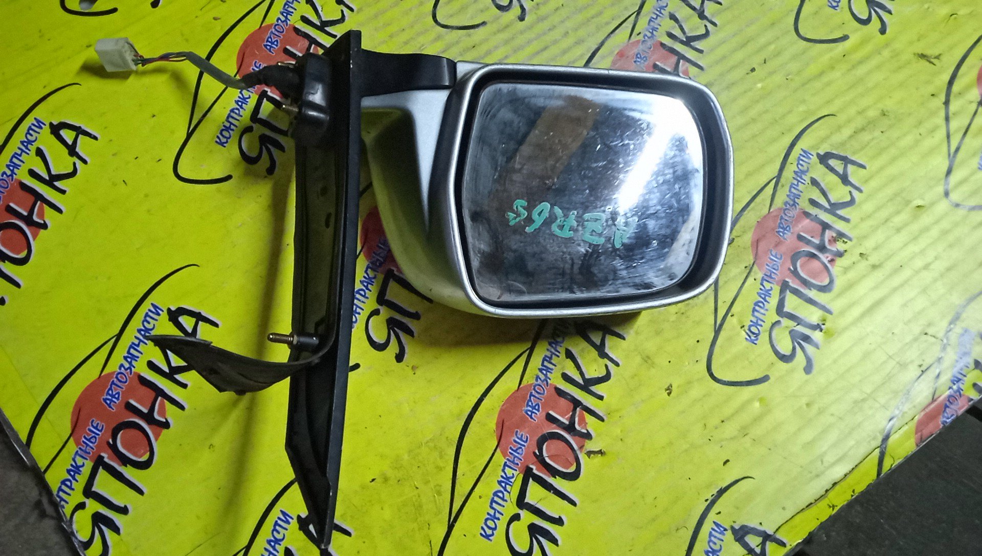 ЗЕРКАЛО/TOY/NOAH/VOXY/AZR60G/AZR65G/5KOHT/L