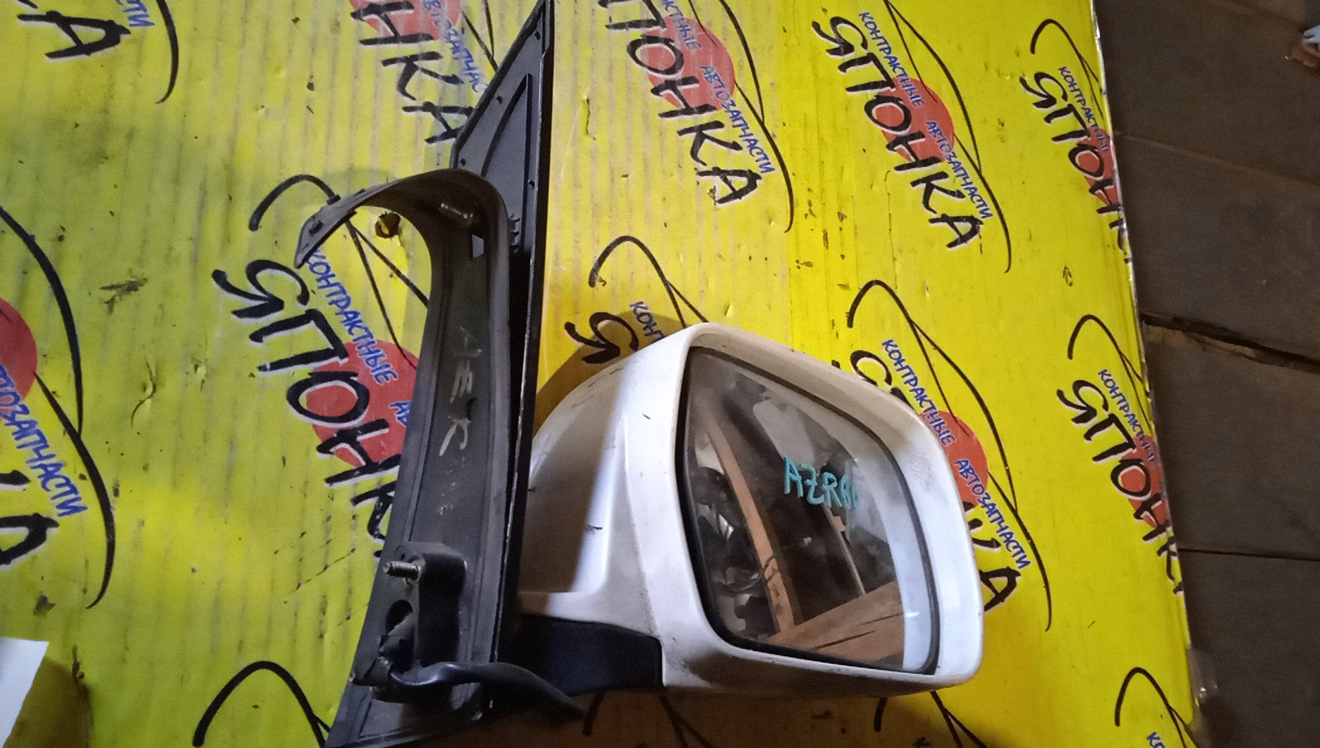 ЗЕРКАЛО/TOY/NOAH/VOXY/AZR60G/AZR65G/5KOHT/L