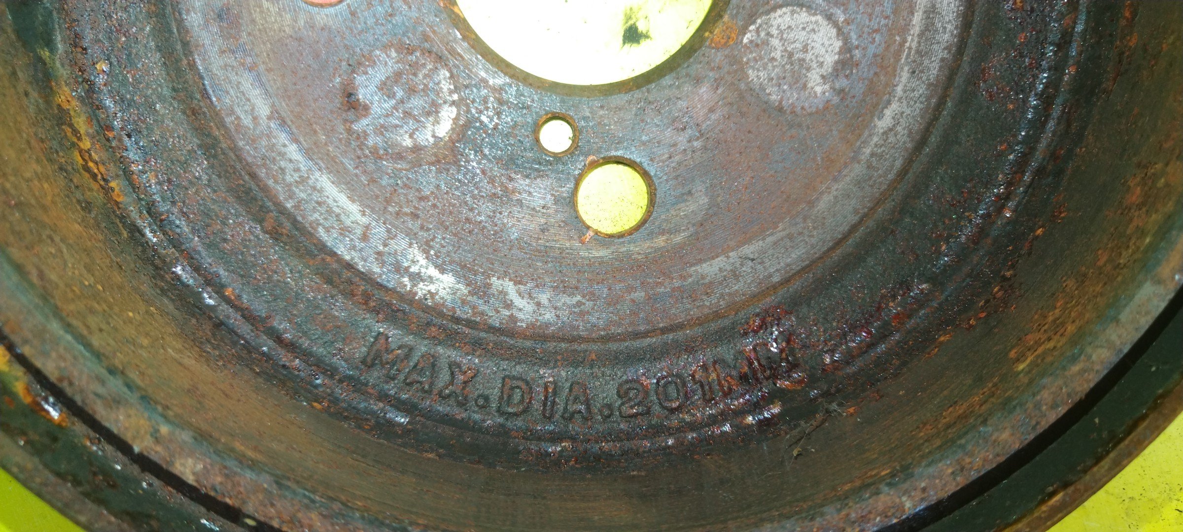 ТОРМОЗНОЙ БАРАБАН/TOY/YARIS/VITZ/BELTA/FIELDER/AXIO/KSP90/KSP92/NCP95/NCP96/SCP92/NZE144/NCP90L/NZE141/NCP91/SCP90/NSP90L/NCP91L/KSP90L/SCP90L/NZE164G/NZE161G/ZSP90L/NLP90L/4*100/201MM