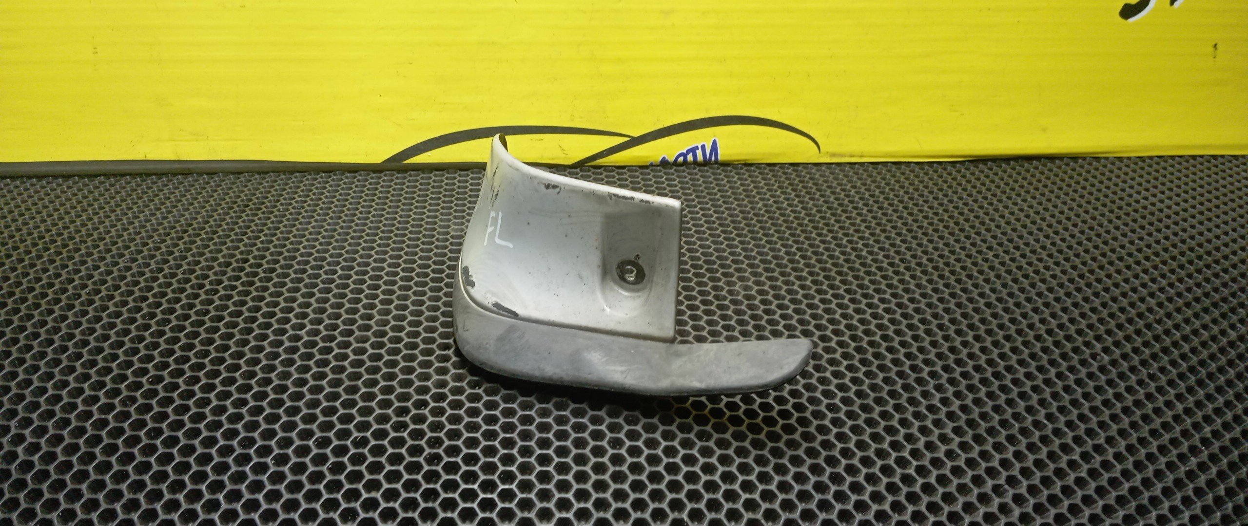 БРЫЗГОВИК/TOY/CARINA/CORONA PREMIO/AT210/AT211/AT212/CT210/CT211/CT215/CT216/ST210/ST215/F/L/2 МОДЕЛЬ