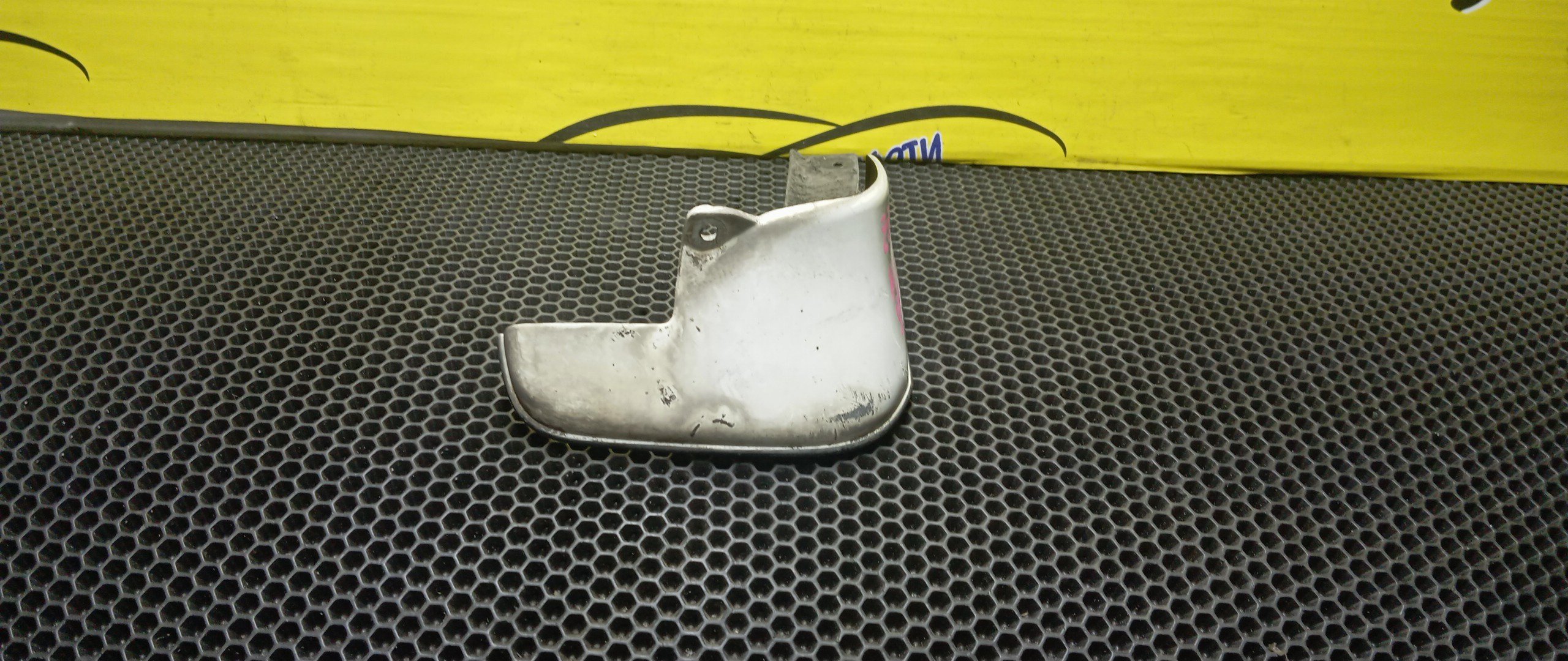 БРЫЗГОВИК/TOY/COROLLA SPACIO/NZE121/ZZE122/NZE124/F/R