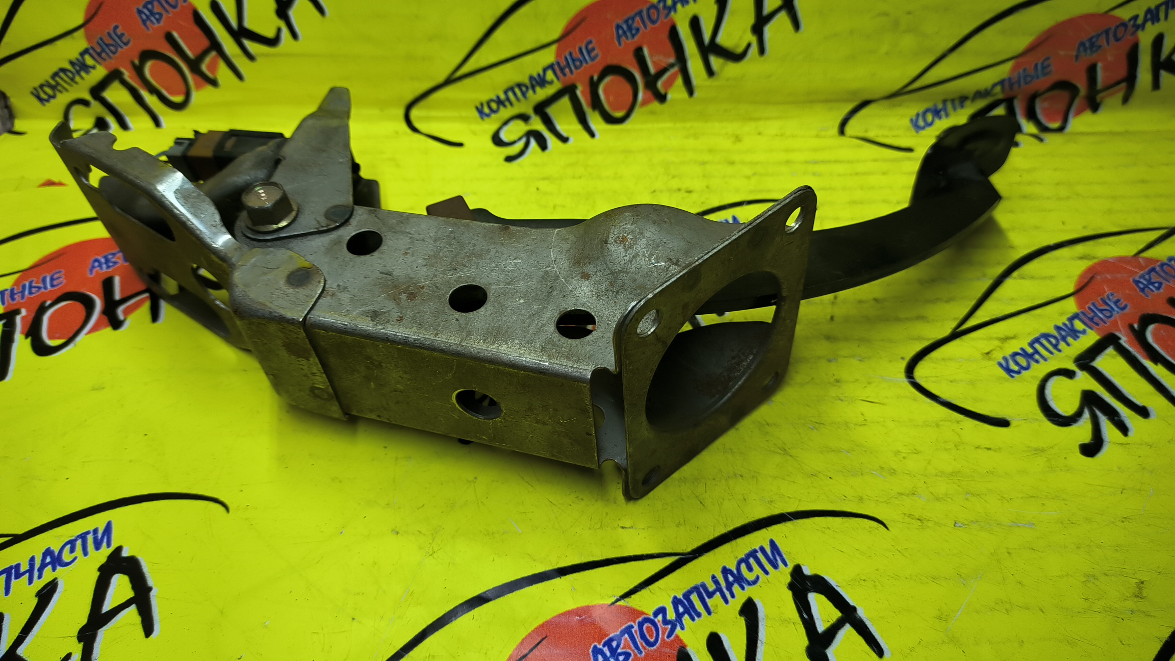 ПЕДАЛЬ СЦЕПЛЕНИЯ/SUB/LEGACY/IMPREZA/FORESTER/GH8/GH/BP5/BL5/SH5/36015AG100