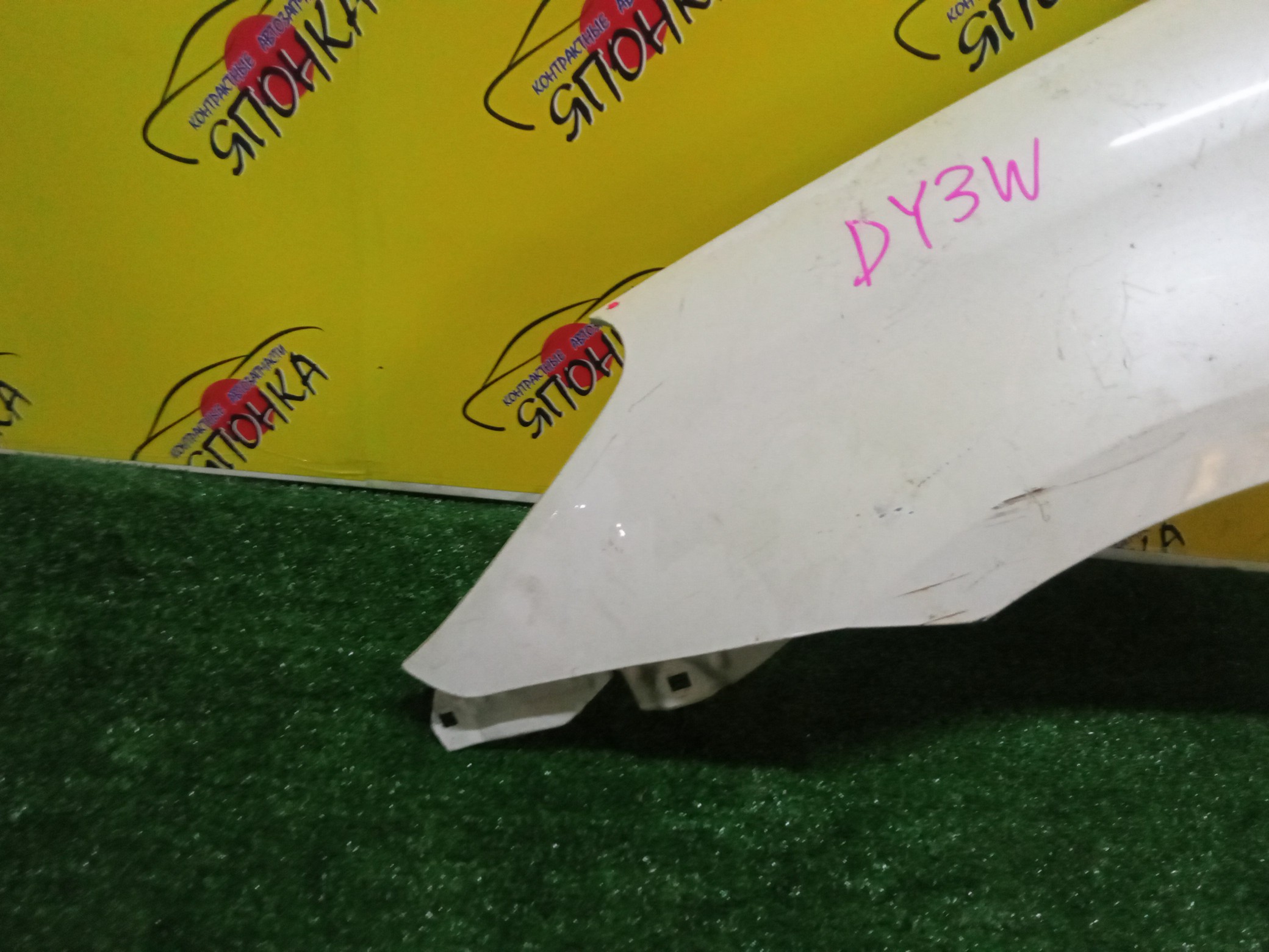 КРЫЛО/MAZ/DEMIO/DY3R/DY3W/DY5R/DY5W/F/L/2 МОДЕЛЬ/D52152211B/D53052211B