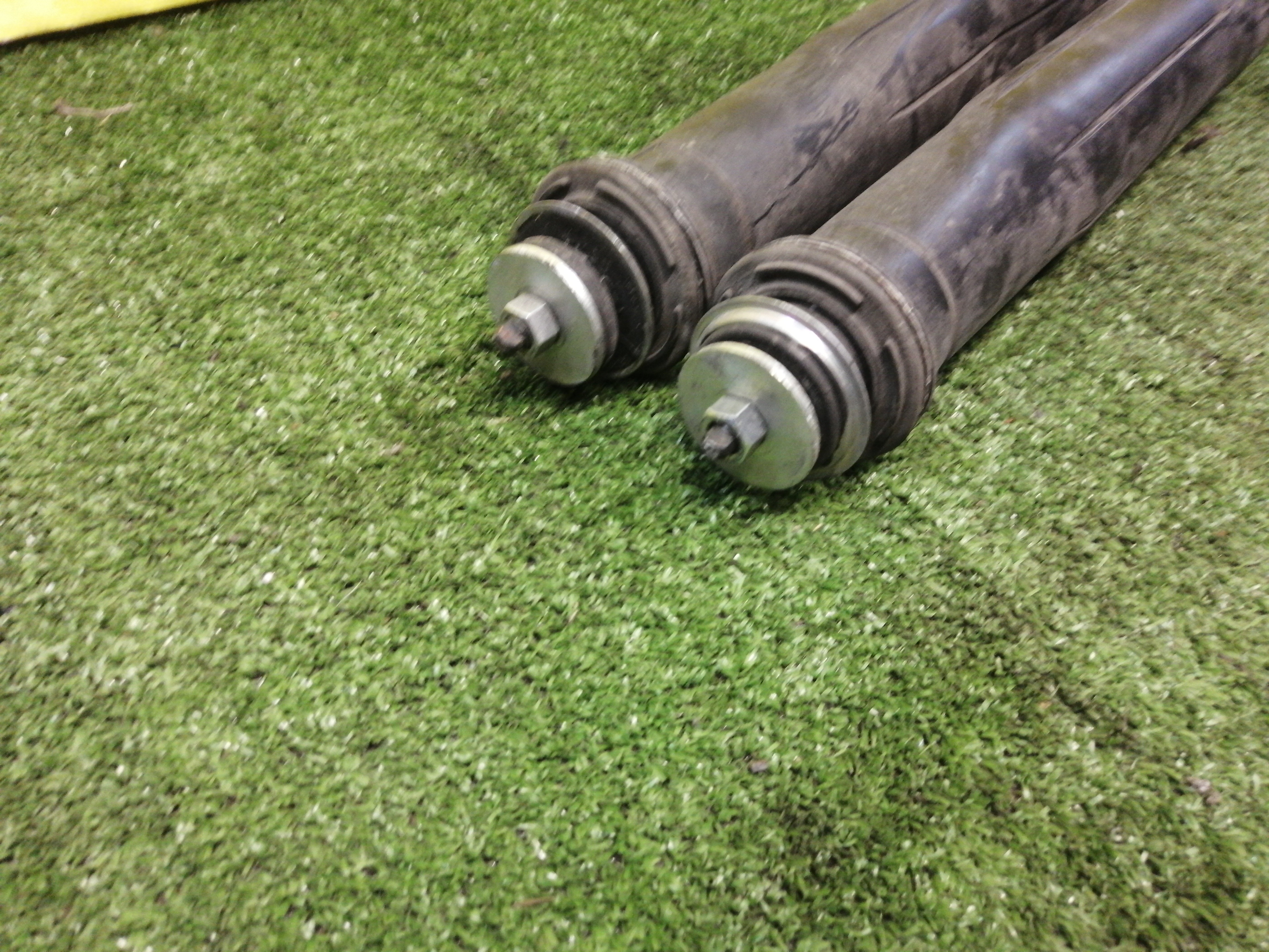 АМОРТИЗАТОР/TOY/VITZ/YARIS/KSP90/NCP91/SCP90/B