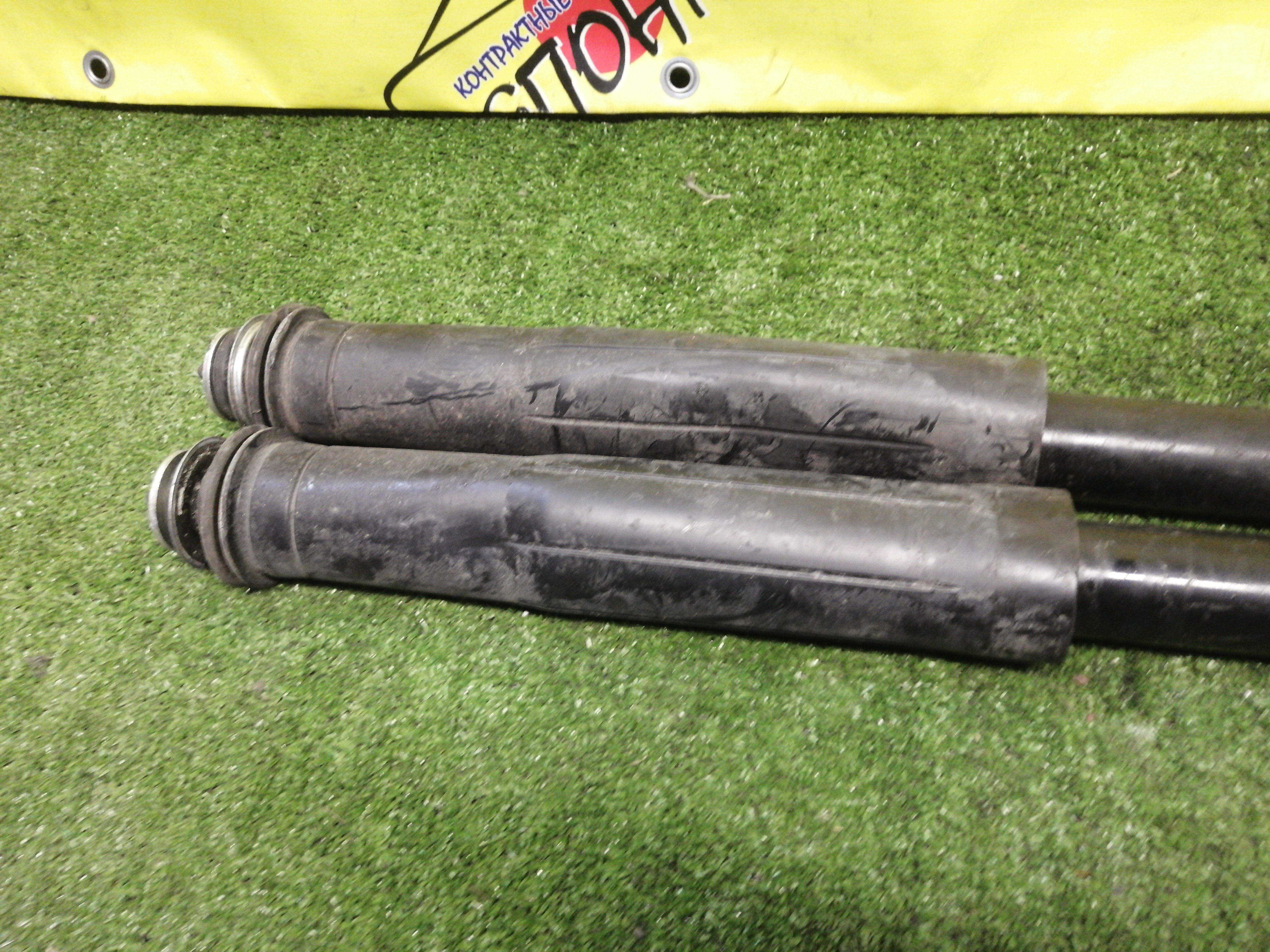 АМОРТИЗАТОР/TOY/VITZ/YARIS/KSP90/NCP91/SCP90/B