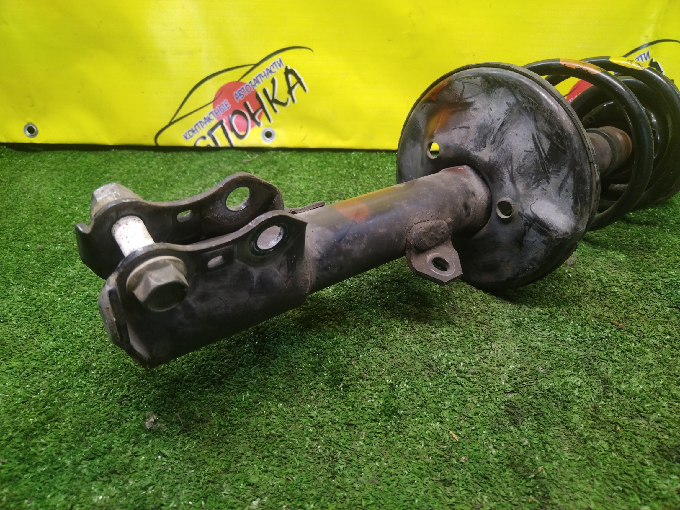 СТОЙКА/TOY/WISH/ANE10G/ANE11W/ZNE10G/F/L