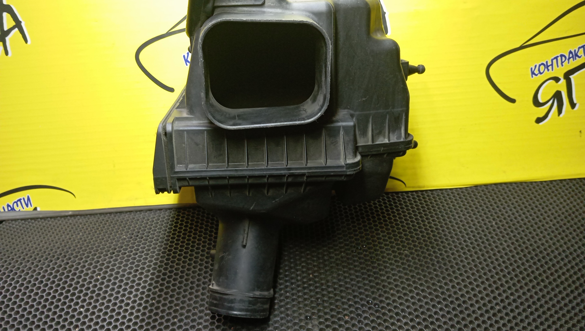 КОРПУС ВОЗДУШНОГО ФИЛЬТРА/NIS/FUGA/Y50/VQ35-DE