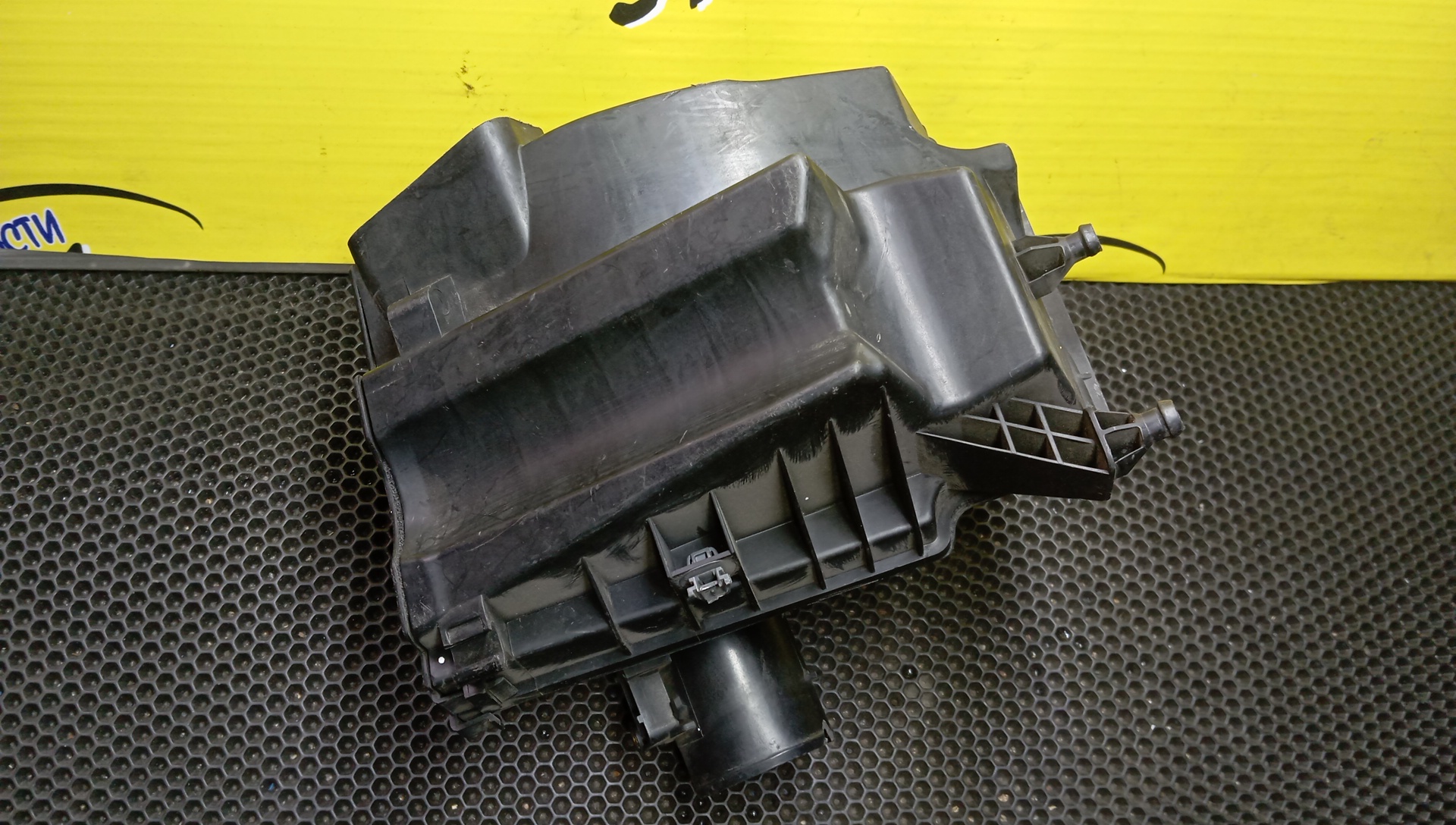 КОРПУС ВОЗДУШНОГО ФИЛЬТРА/NIS/LAFESTA/B30/NB30/MR20DE