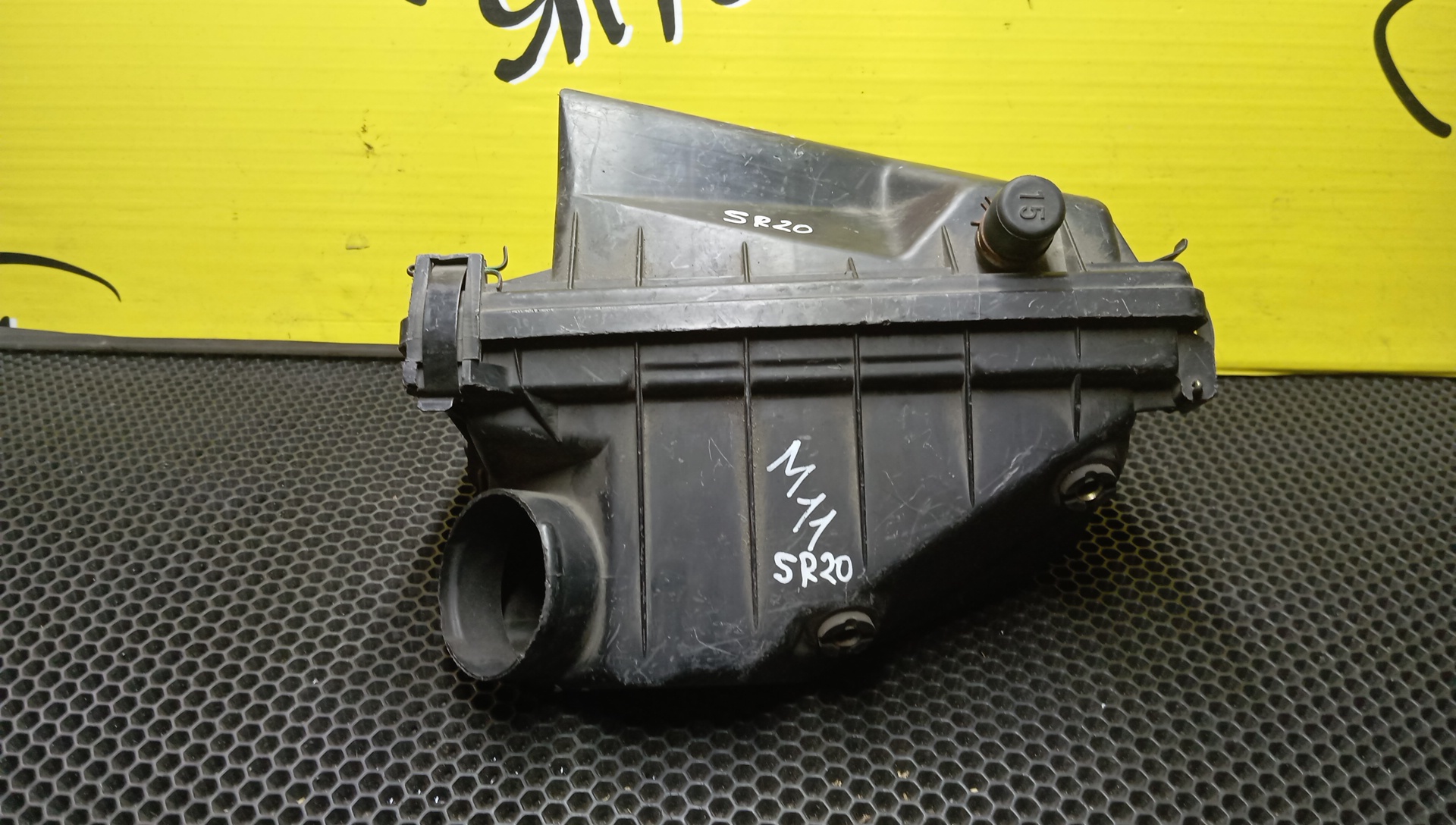 КОРПУС ВОЗДУШНОГО ФИЛЬТРА/NIS/PRAIRIE JOY/PM11/PNM11/SR20DE