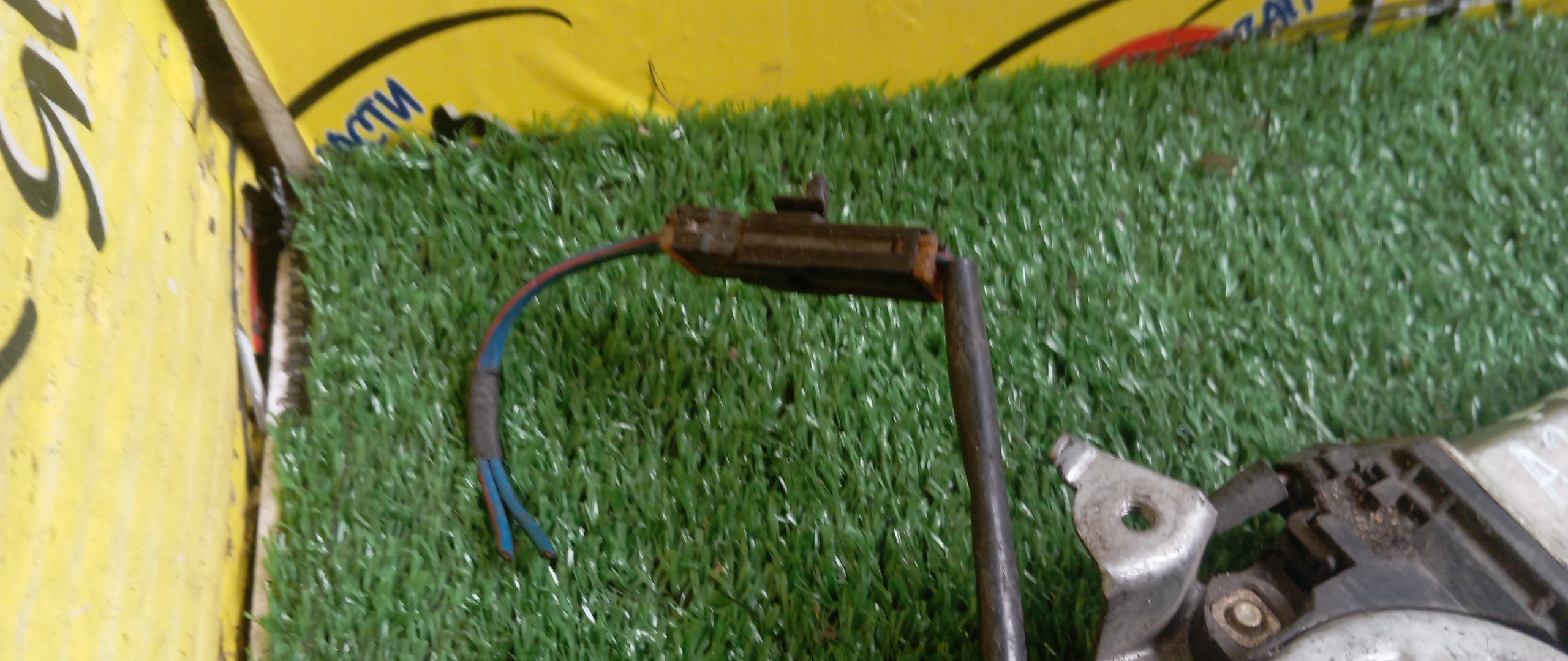 СТЕКЛОПОДЪЕМНИК/NIS/CEFIRO/CEFIRO WAGON/MAXIMA/A32/HA32/PA32/WA32/WHA32/WPA32/F/R