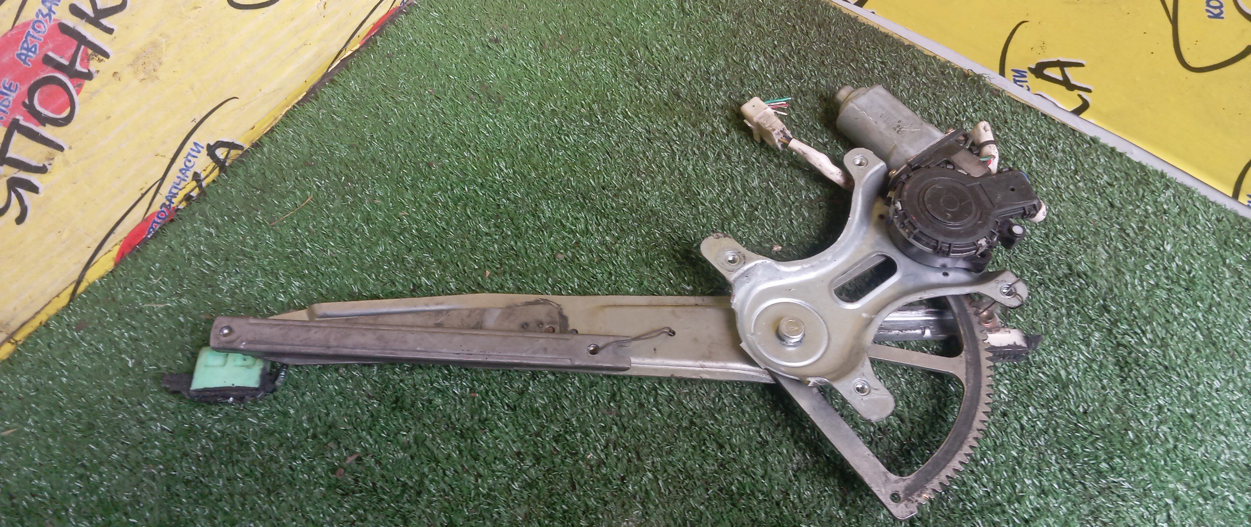 СТЕКЛОПОДЪЕМНИК/TOY/ALTEZZA/ALTEZZA GITA/GXE10/GXE10W/GXE15W/JCE10W/JCE15W/SXE10/F/L