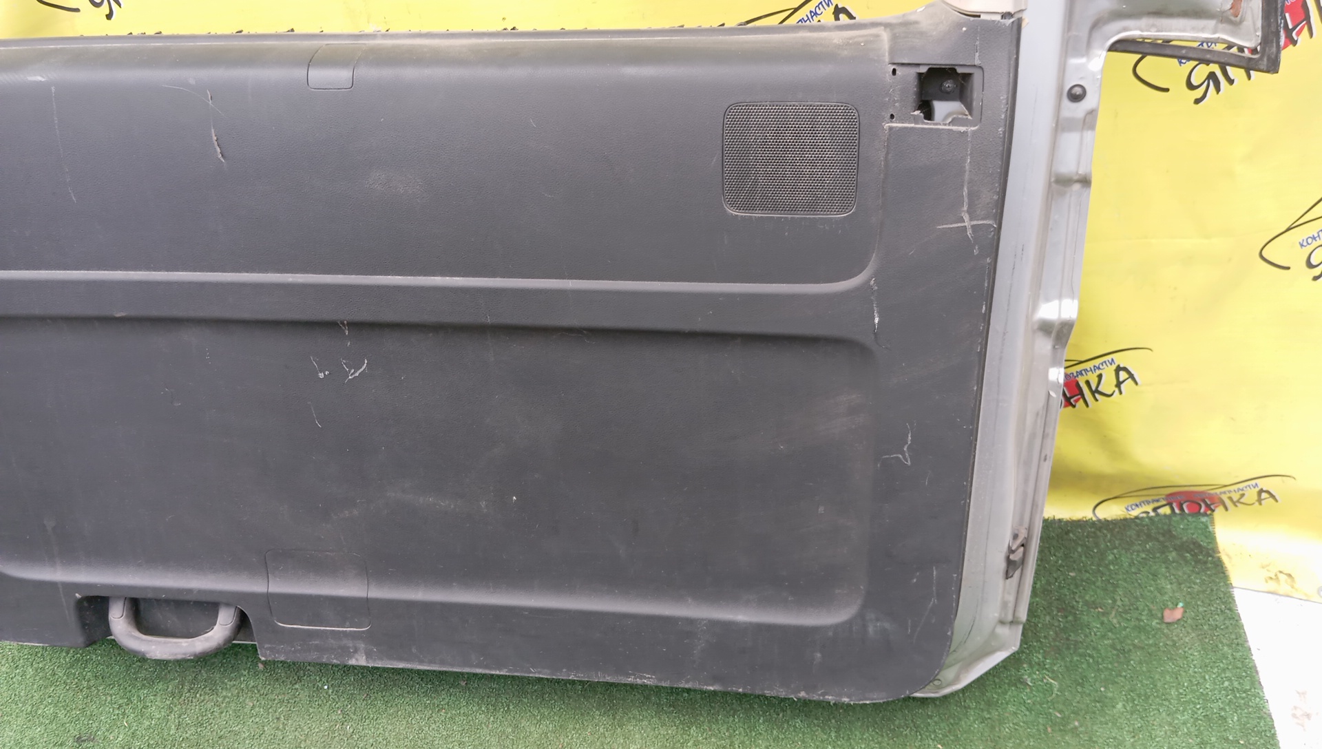 ДВЕРЬ ЗАДНЯЯ/NIS/ELGRAND/E51/MNE51/K0100WL6MM/СПОЙЛЕР/КАМЕРА/УЦЕНКА/2 МОДЕЛЬ