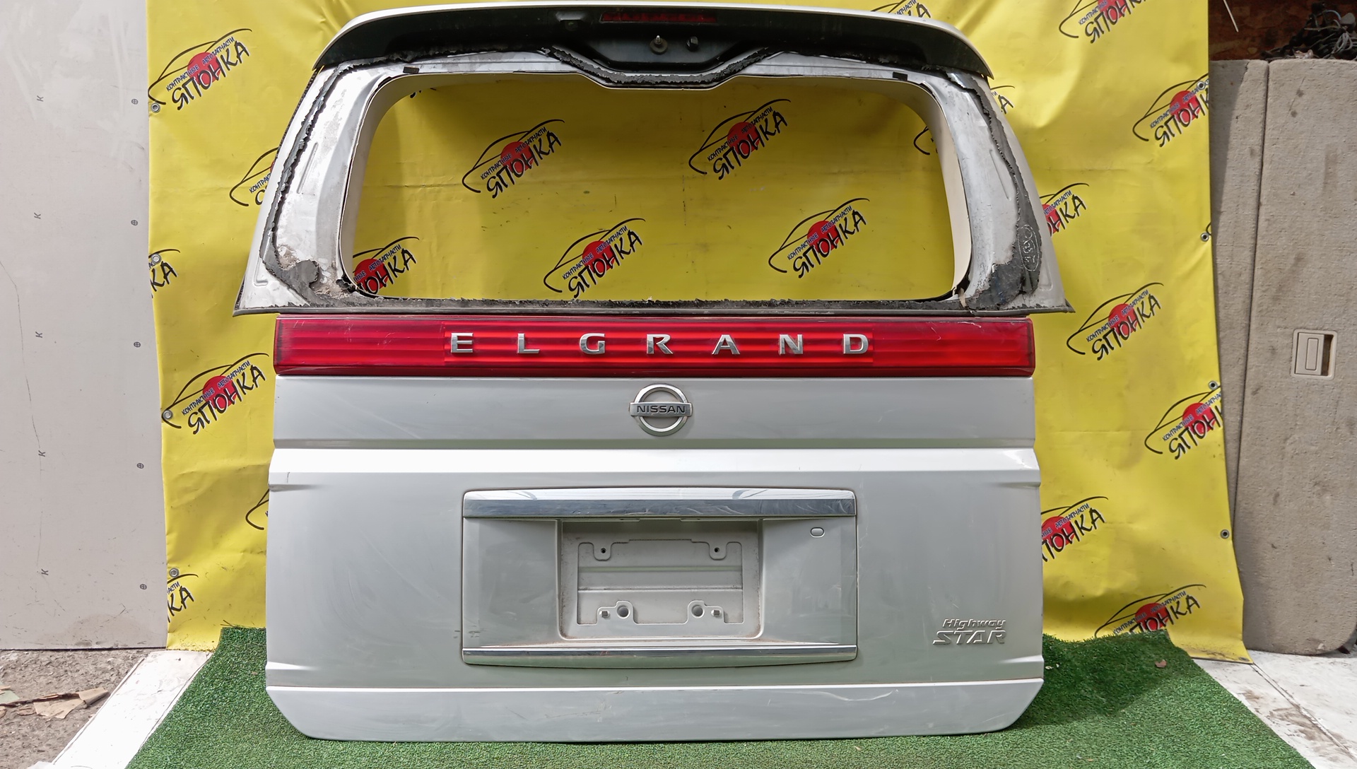 ДВЕРЬ ЗАДНЯЯ/NIS/ELGRAND/E51/MNE51/K0100WL6MM/СПОЙЛЕР/КАМЕРА/УЦЕНКА/2 МОДЕЛЬ