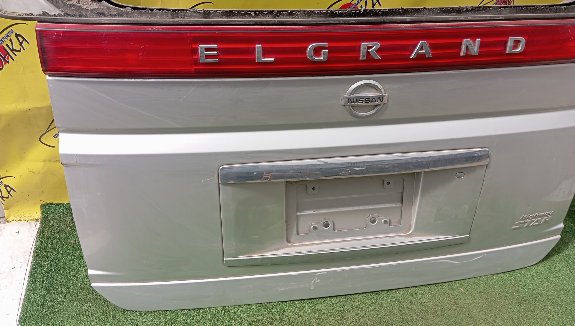ДВЕРЬ ЗАДНЯЯ/NIS/ELGRAND/E51/MNE51/K0100WL6MM/СПОЙЛЕР/КАМЕРА/УЦЕНКА/2 МОДЕЛЬ