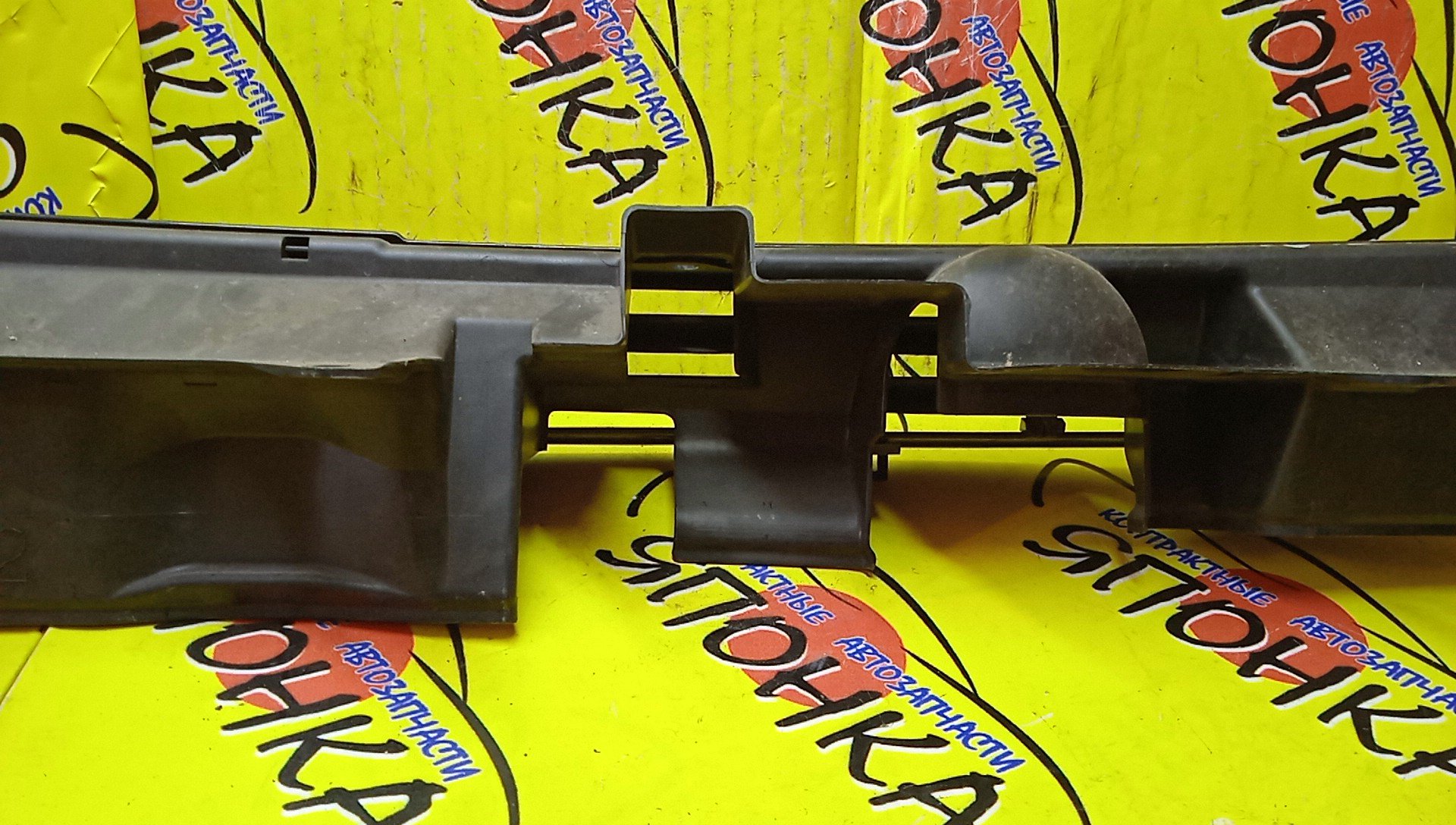 РЕШЕТКА РАДИАТОРА/TOY/PORTE/NNP10/2 МОДЕЛЬ/5310052010/5310052011