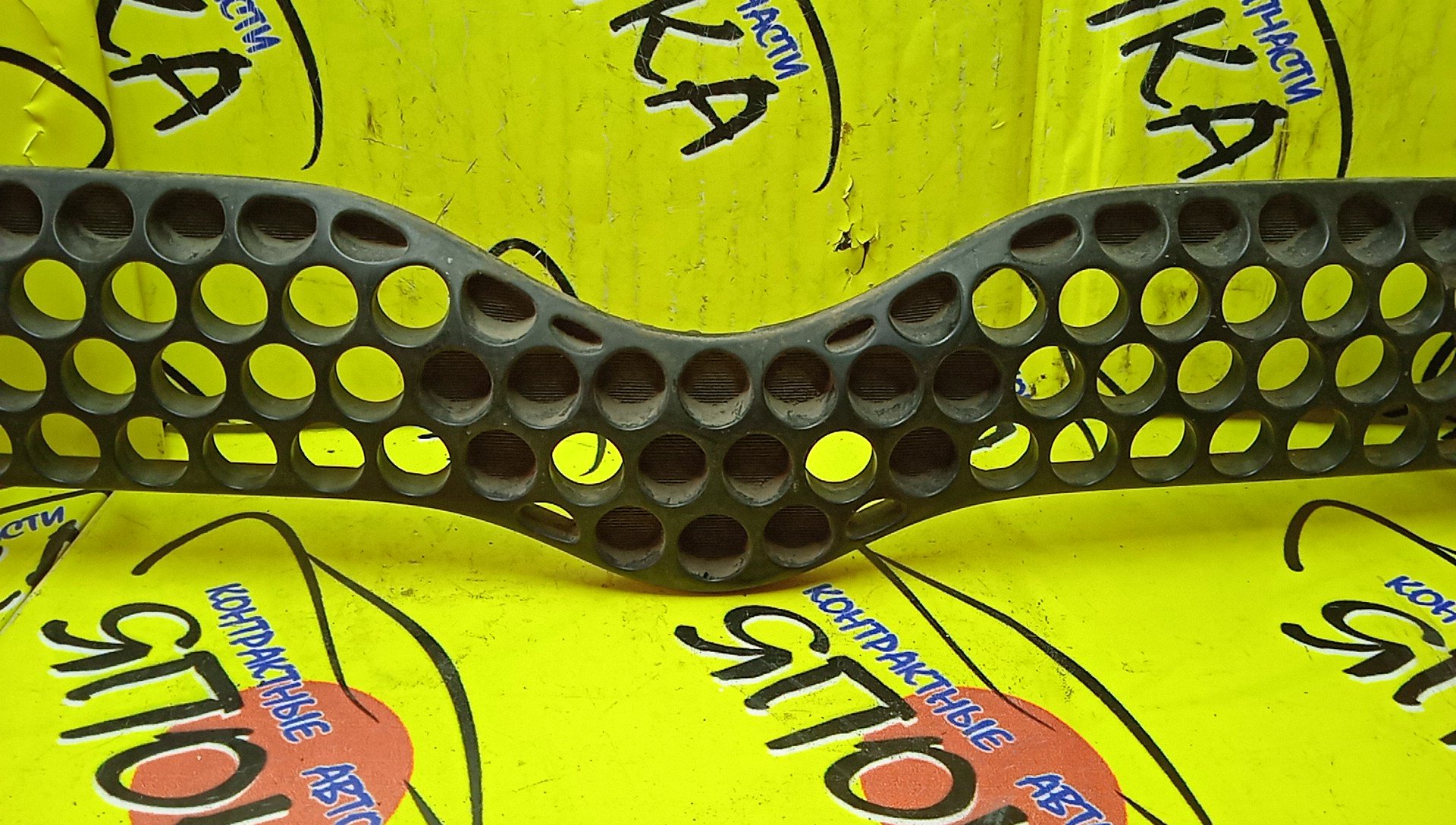 РЕШЕТКА РАДИАТОРА/TOY/VITZ/NCP10/NCP13/NCP15/SCP10/SCP13/1 МОДЕЛЬ/5310152010/5310152020