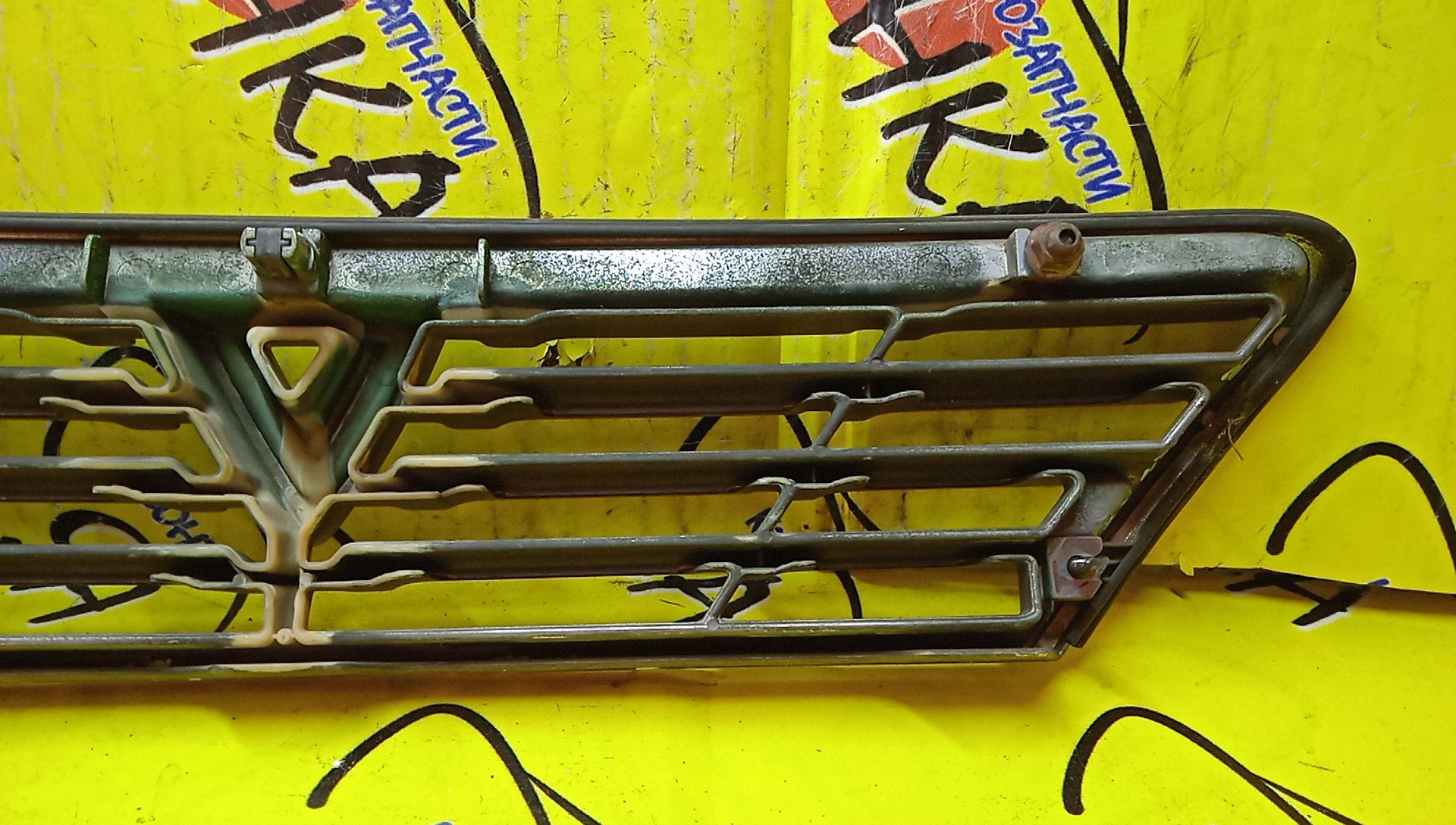 РЕШЕТКА РАДИАТОРА/TOY/VISTA/SV40/SV42/SV43/HARD TOP/2 МОДЕЛЬ/5310132260/5310132290