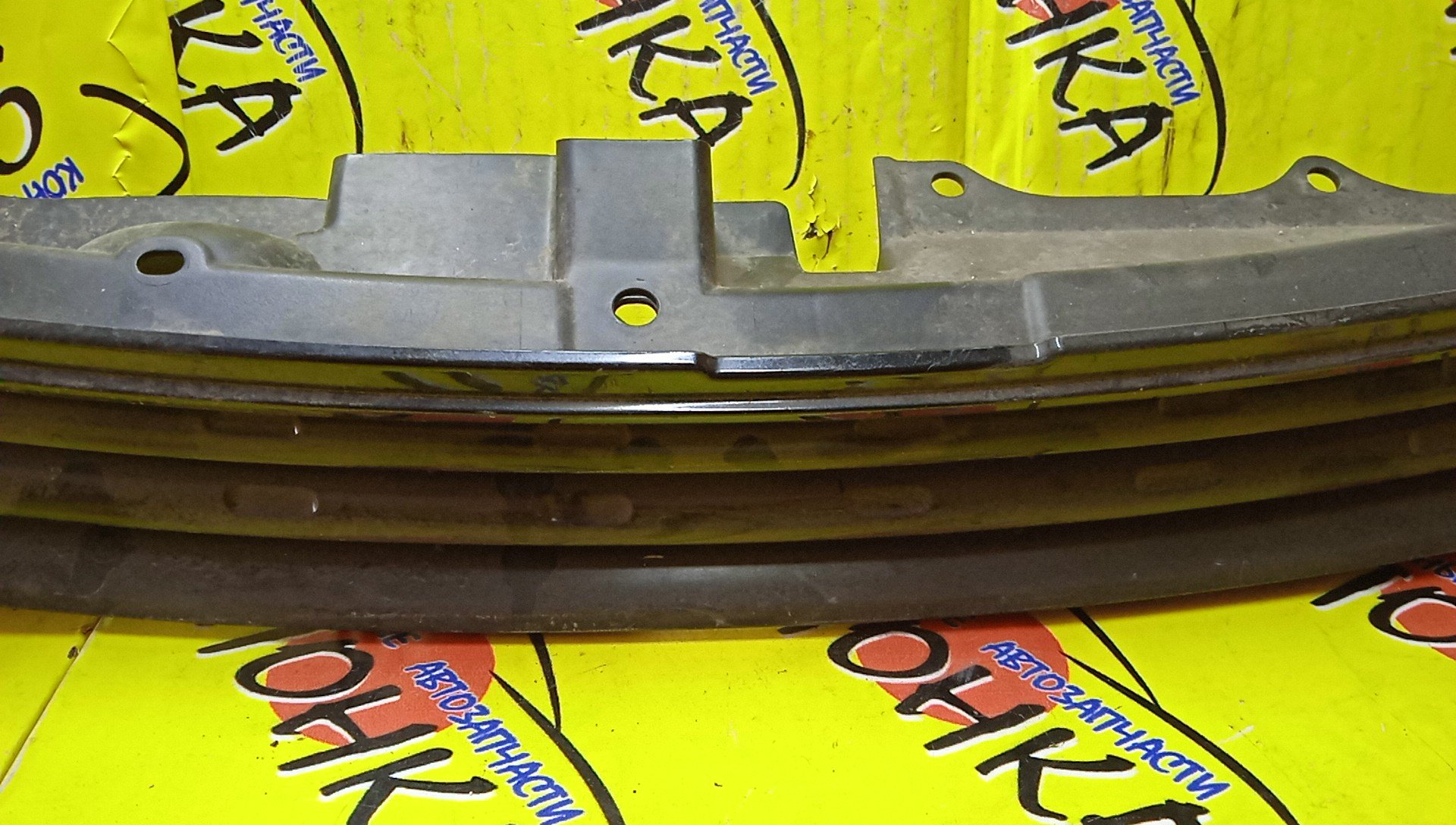 РЕШЕТКА РАДИАТОРА/TOY/PORTE/NNP10/2 МОДЕЛЬ/5310052010/5310052011