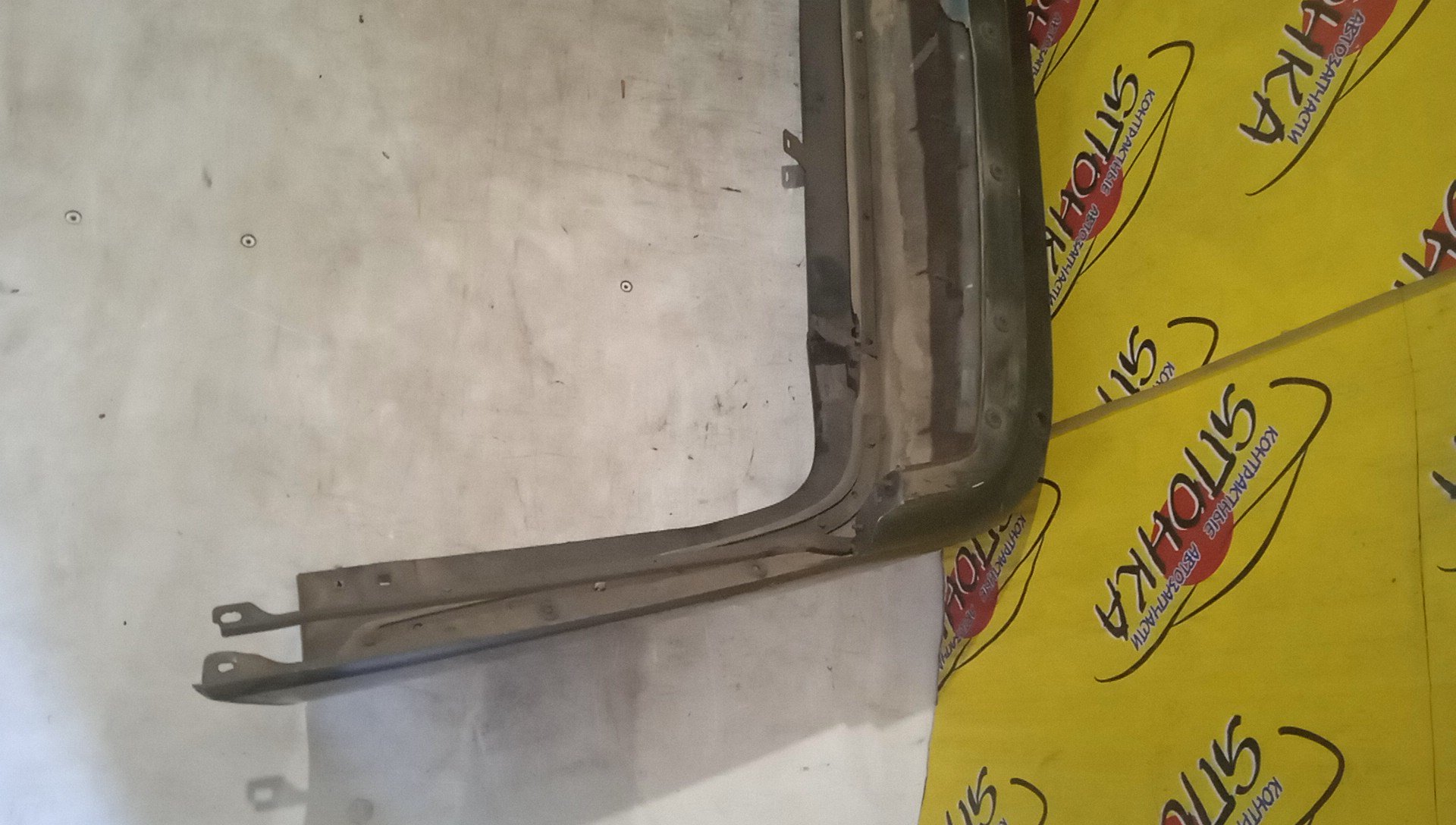 БАМПЕР/TOY/WINDOM/V10/B/5215933030