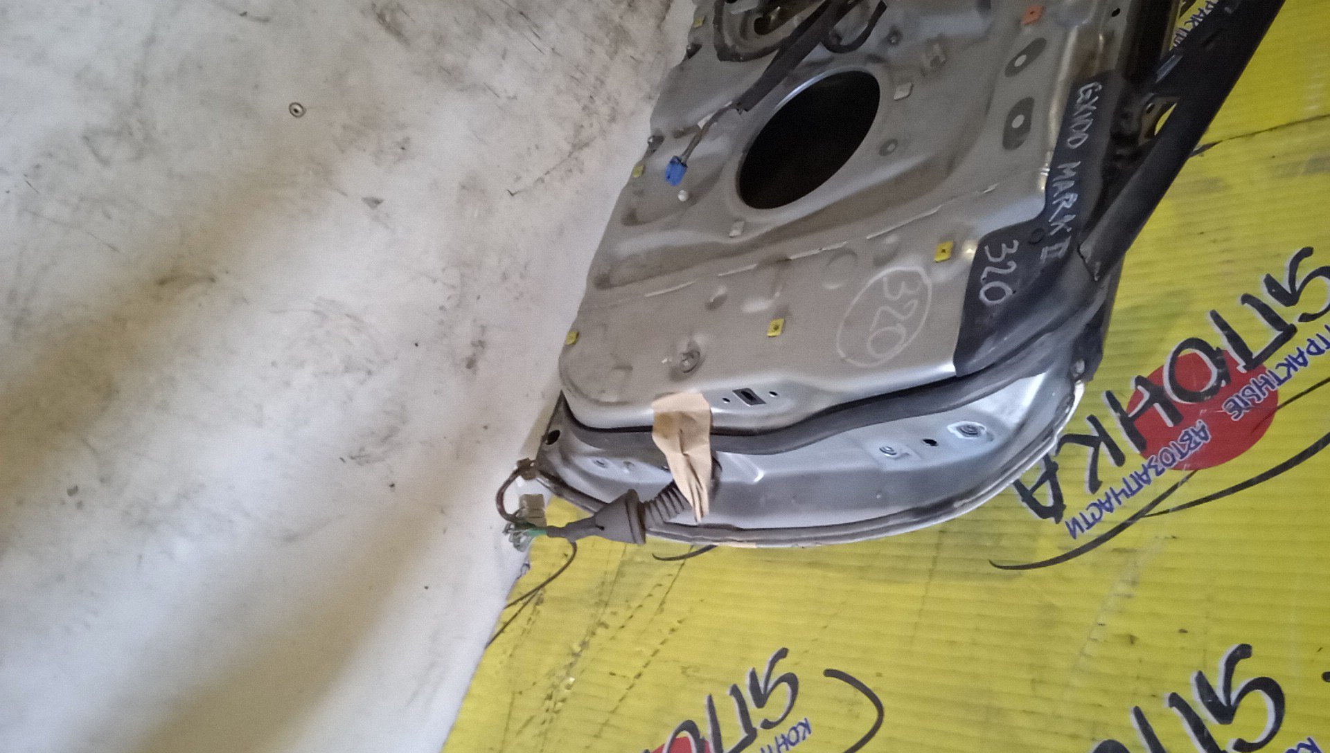 ДВЕРЬ БОКОВАЯ/TOY/MARK II/GX100/GX105/JZX100/JZX101/JZX105/LX100/6700222360/F/L