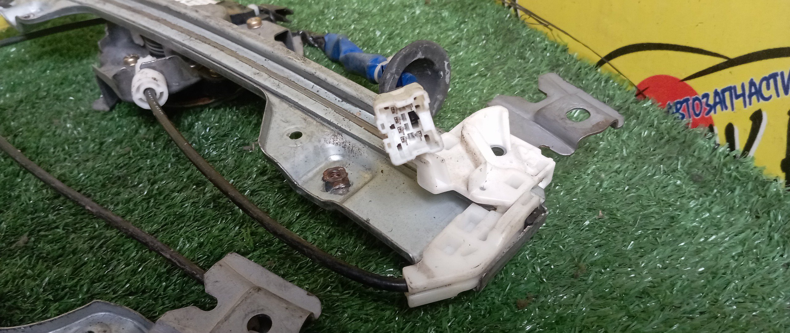 СТЕКЛОПОДЪЕМНИК/NIS/PRIMERA/HP12/QP12/RP12/TNP12/TP12/F/R/80720AU000