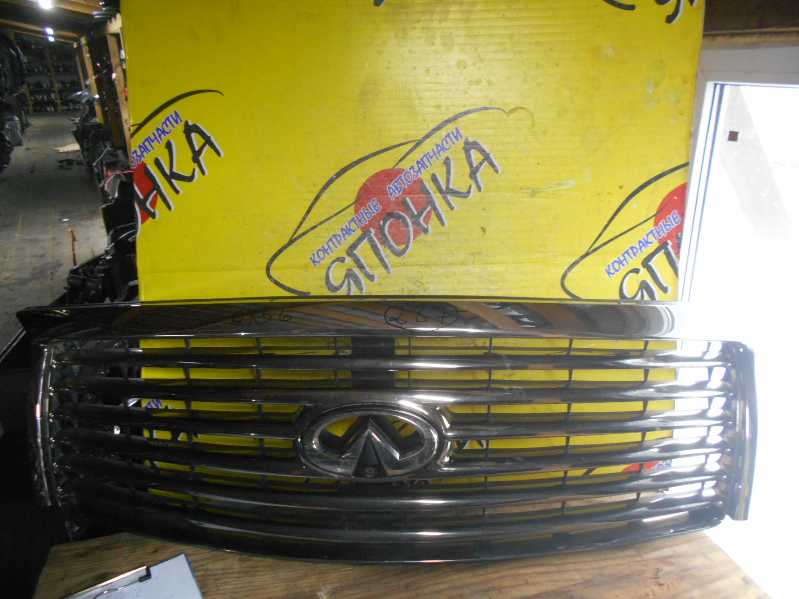 РЕШЕТКА РАДИАТОРА/INF/INFINITI QX56/Z62/ПОД КАМЕРУ