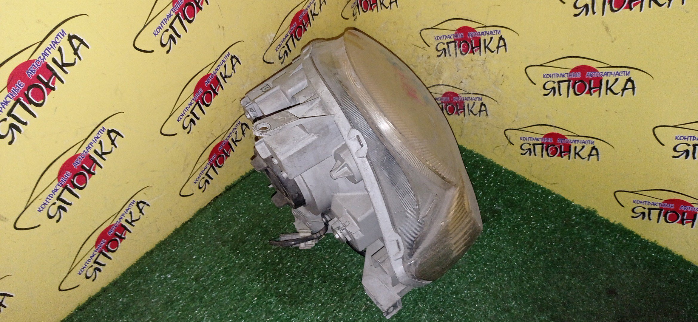 ФАРА/TOY/SIENTA/NCP81/NCP85/52123/R